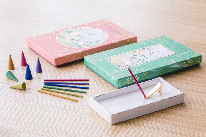 松榮堂。六種花世界 系列