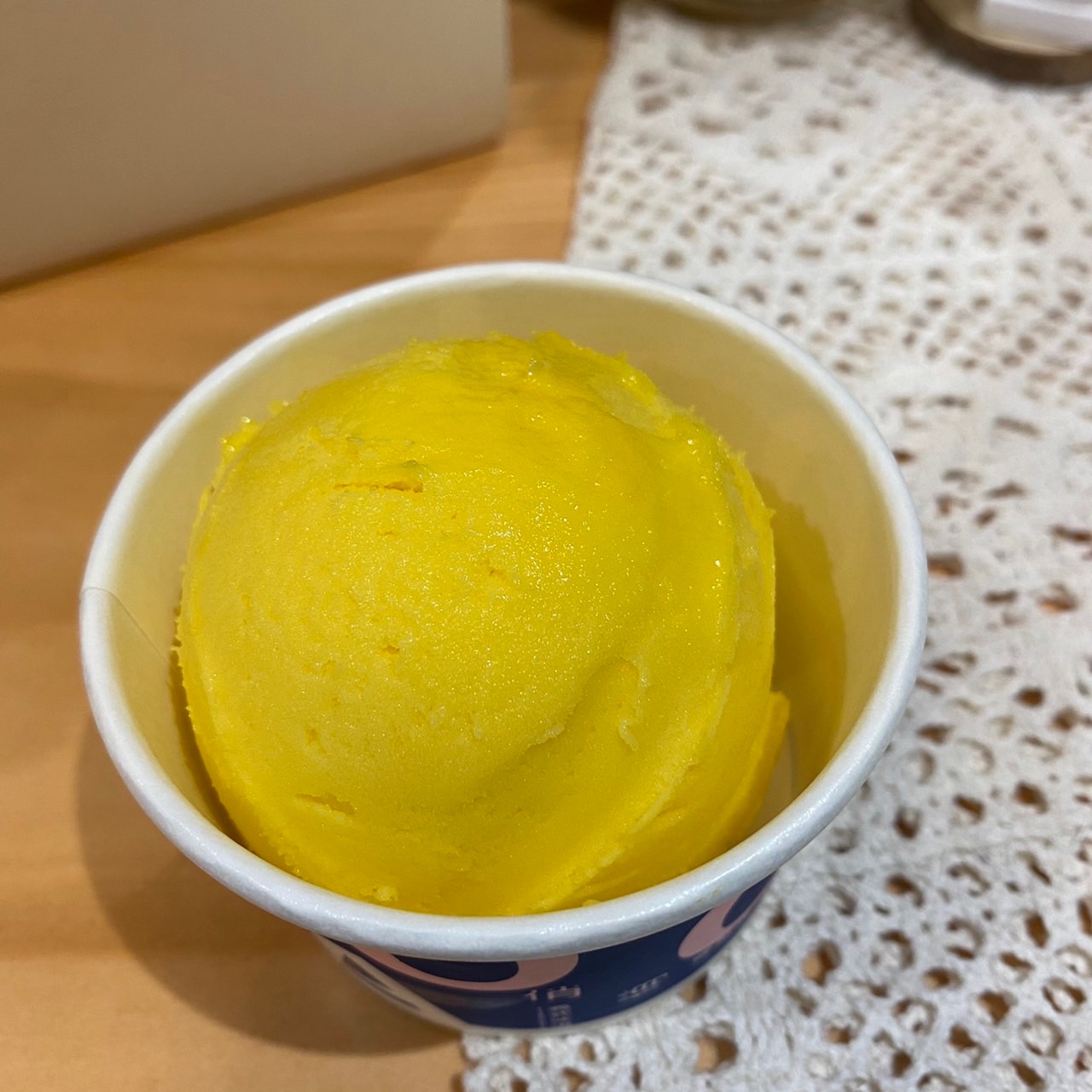 芒果雪酪冰淇淋