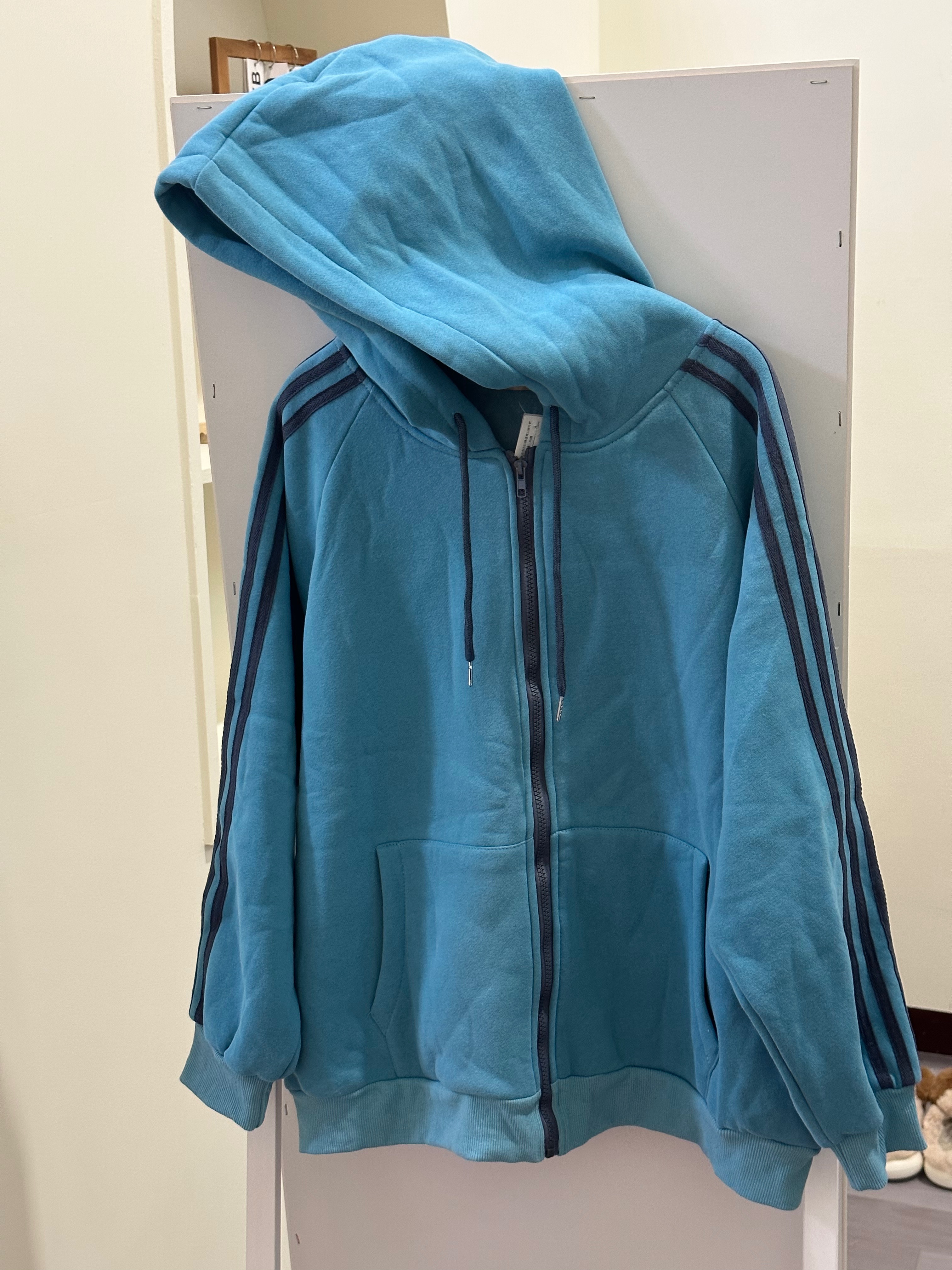 （現貨售完不補）🥤薄絨莫蘭迪色系拉鍊連帽外套