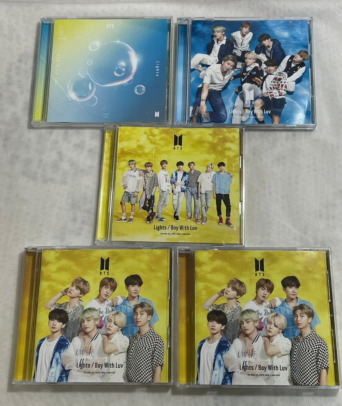 [二手]BTS日專Boy with Luv/Lights/IDOL-外盒有損CD無損