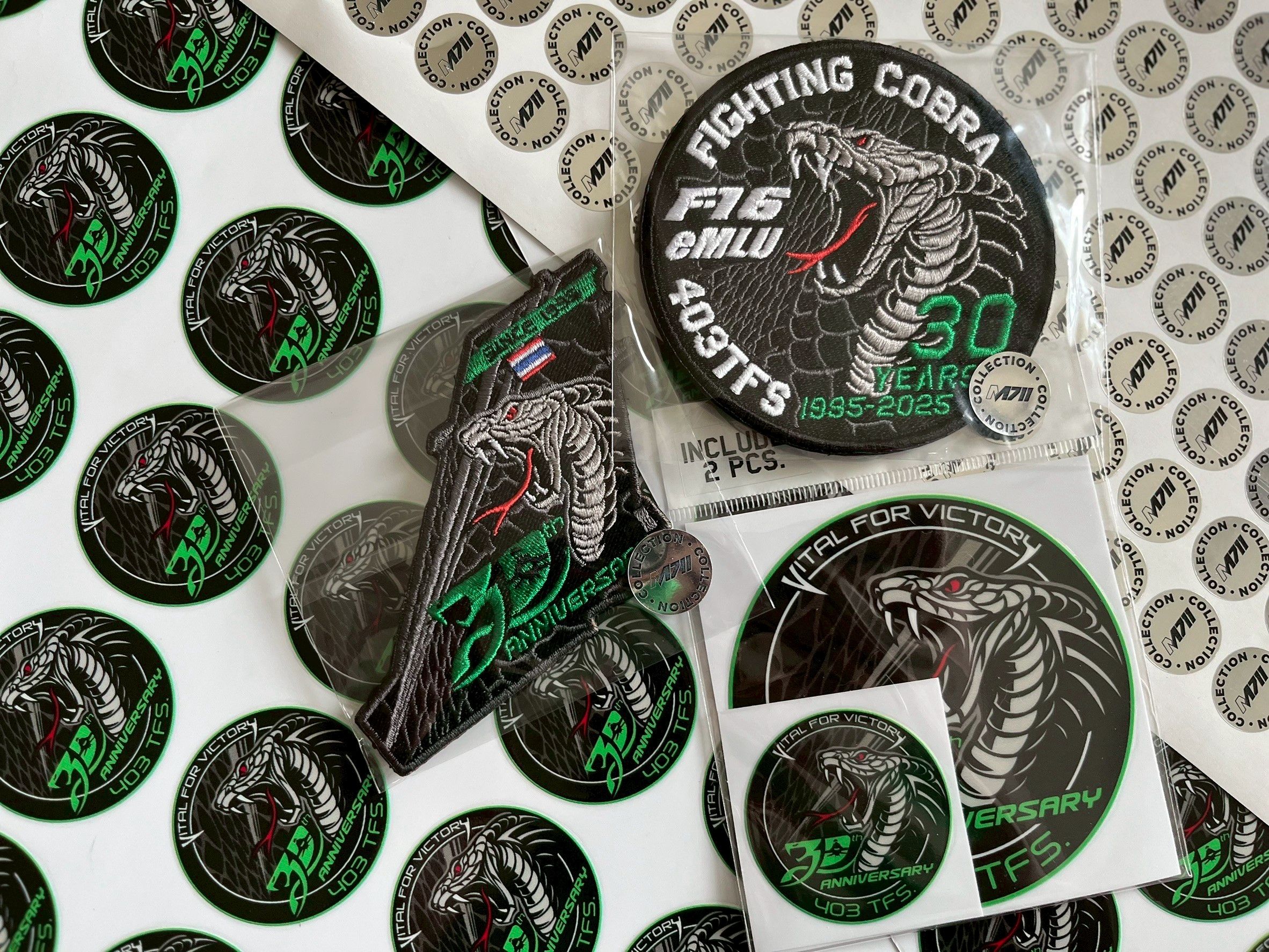 預購*泰國空軍403眼鏡蛇中隊 Vital for Victory30周年彩繪紀念套章組