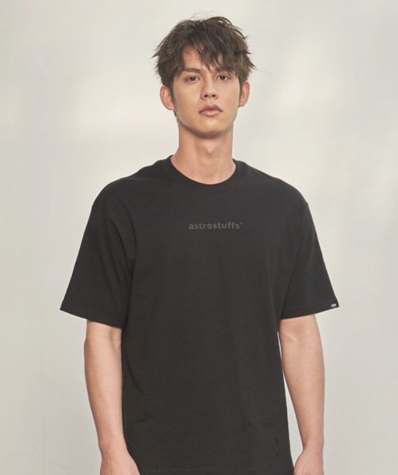 【絕版】ASTRO Stuffs EMBOSSED LOGO TEE（全新未拆封）