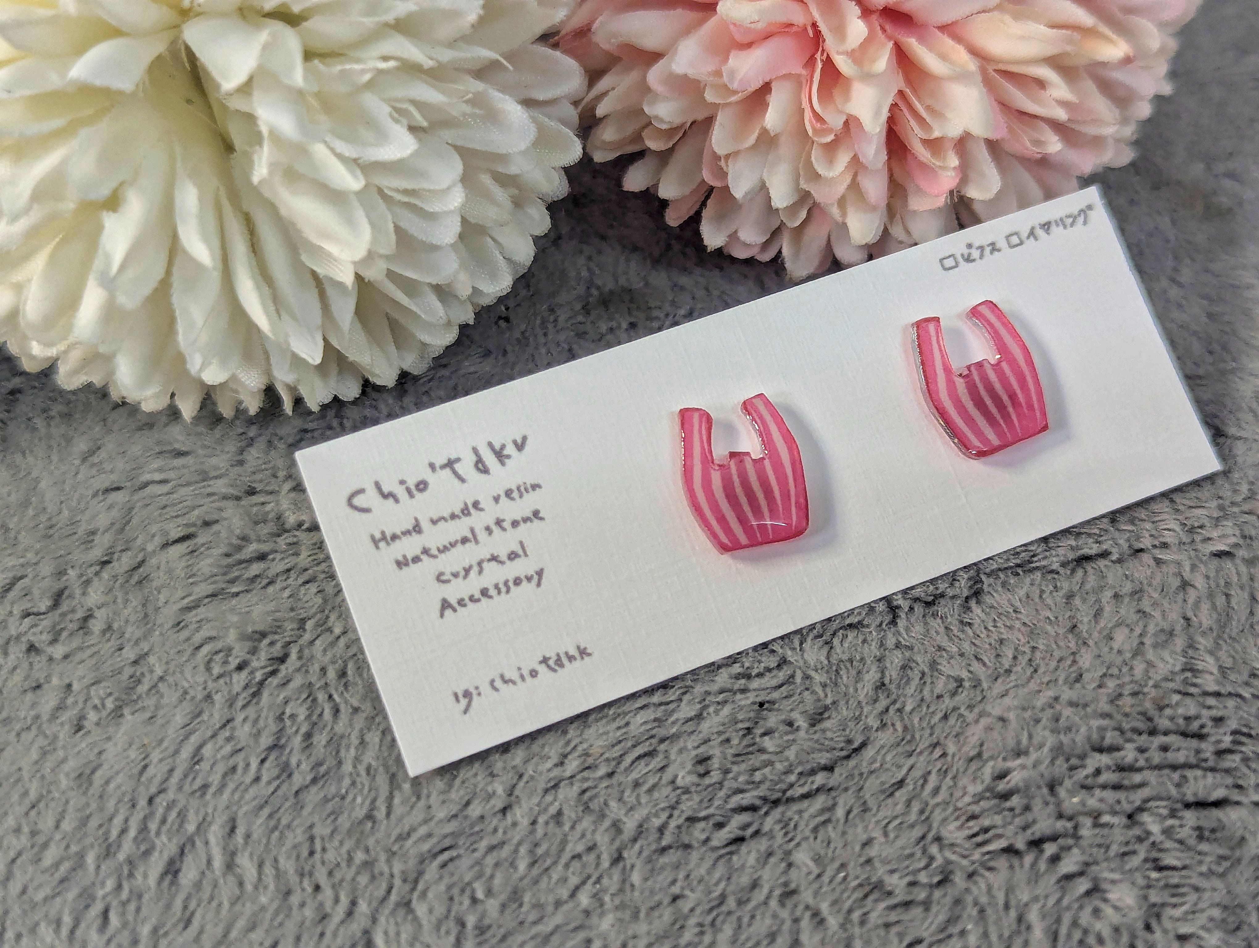 台灣特色小物 手繪 手作 紅白條紋袋造型小耳環 耳針 可改夾