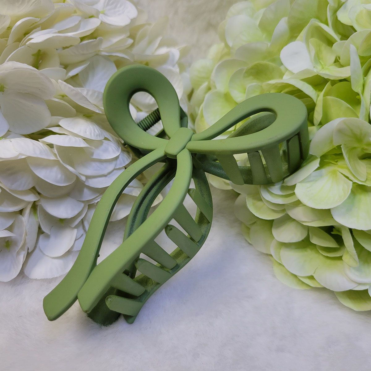 抹茶綠蝴蝶結鯊魚夾