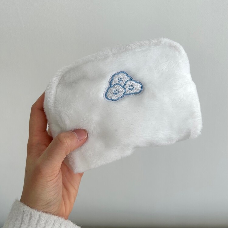 Skyfolio 毛絨小袋