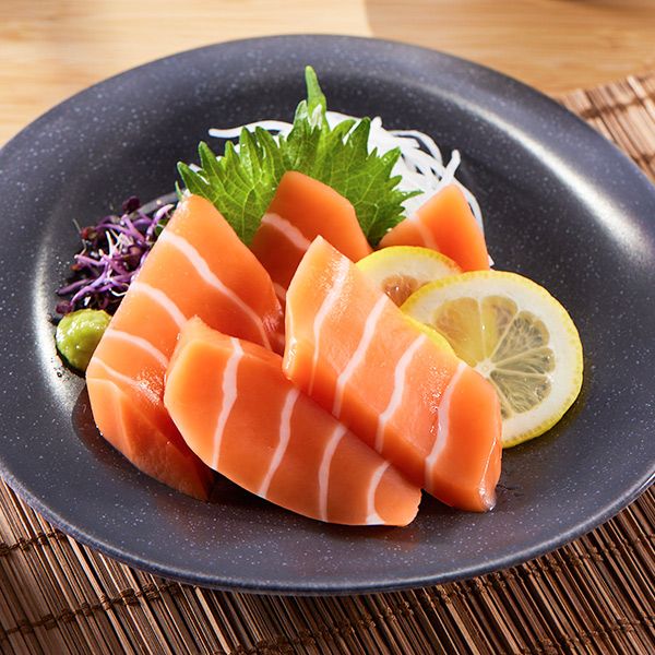 素鮭魚生魚片（切片）