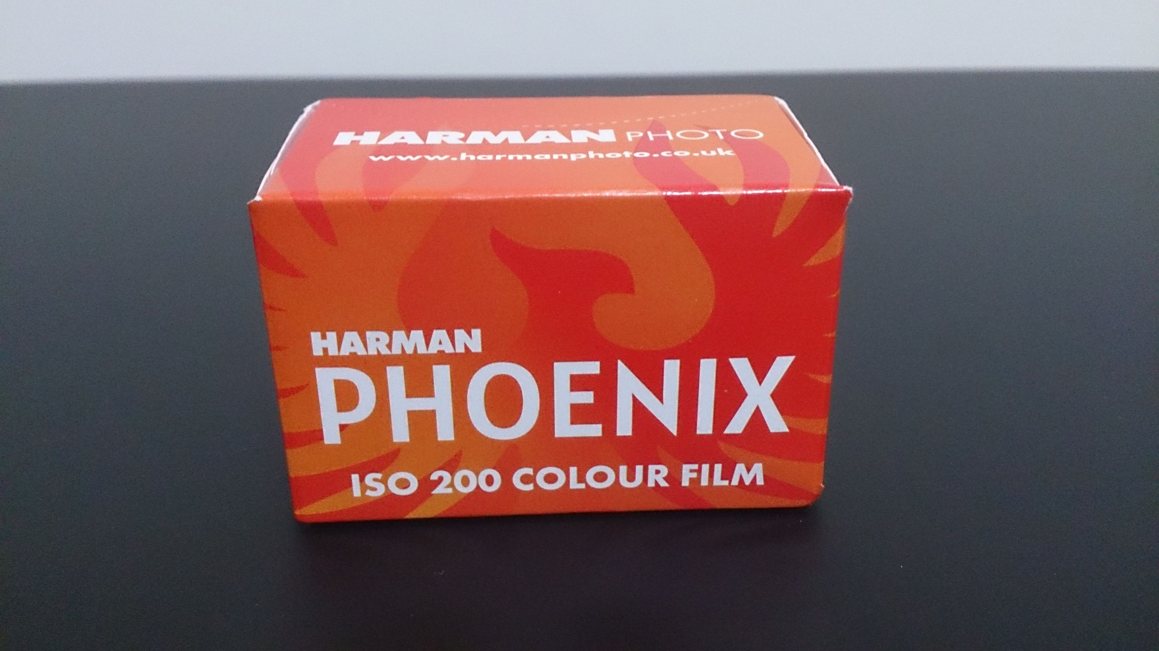 135 HARMAN PHOENIX 200 彩色負片