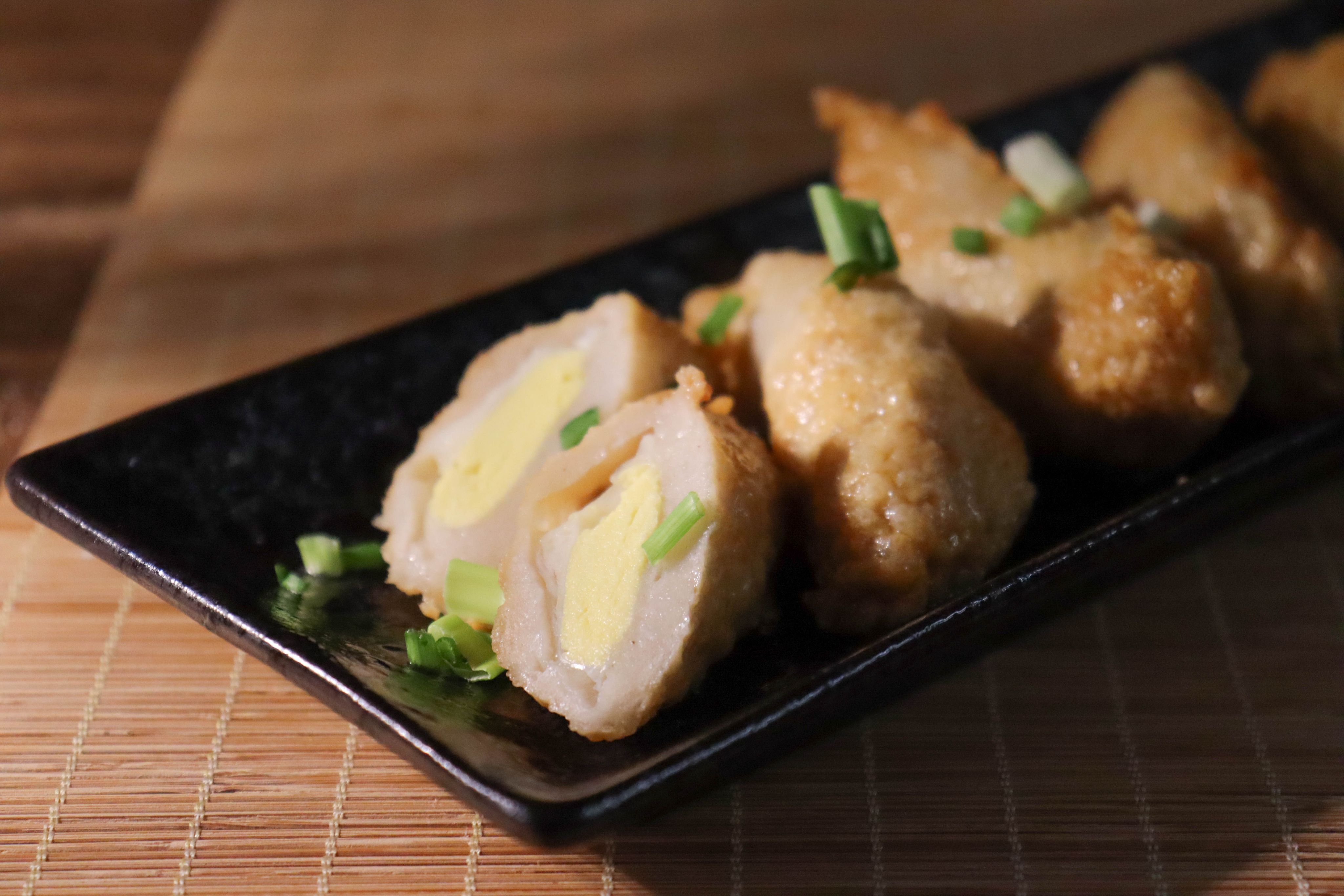 旗魚黑輪包蛋
