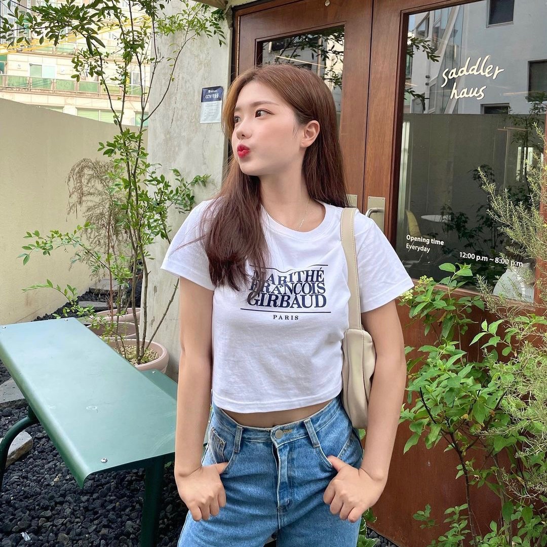 Wendy同款 MARITHE 短版上衣