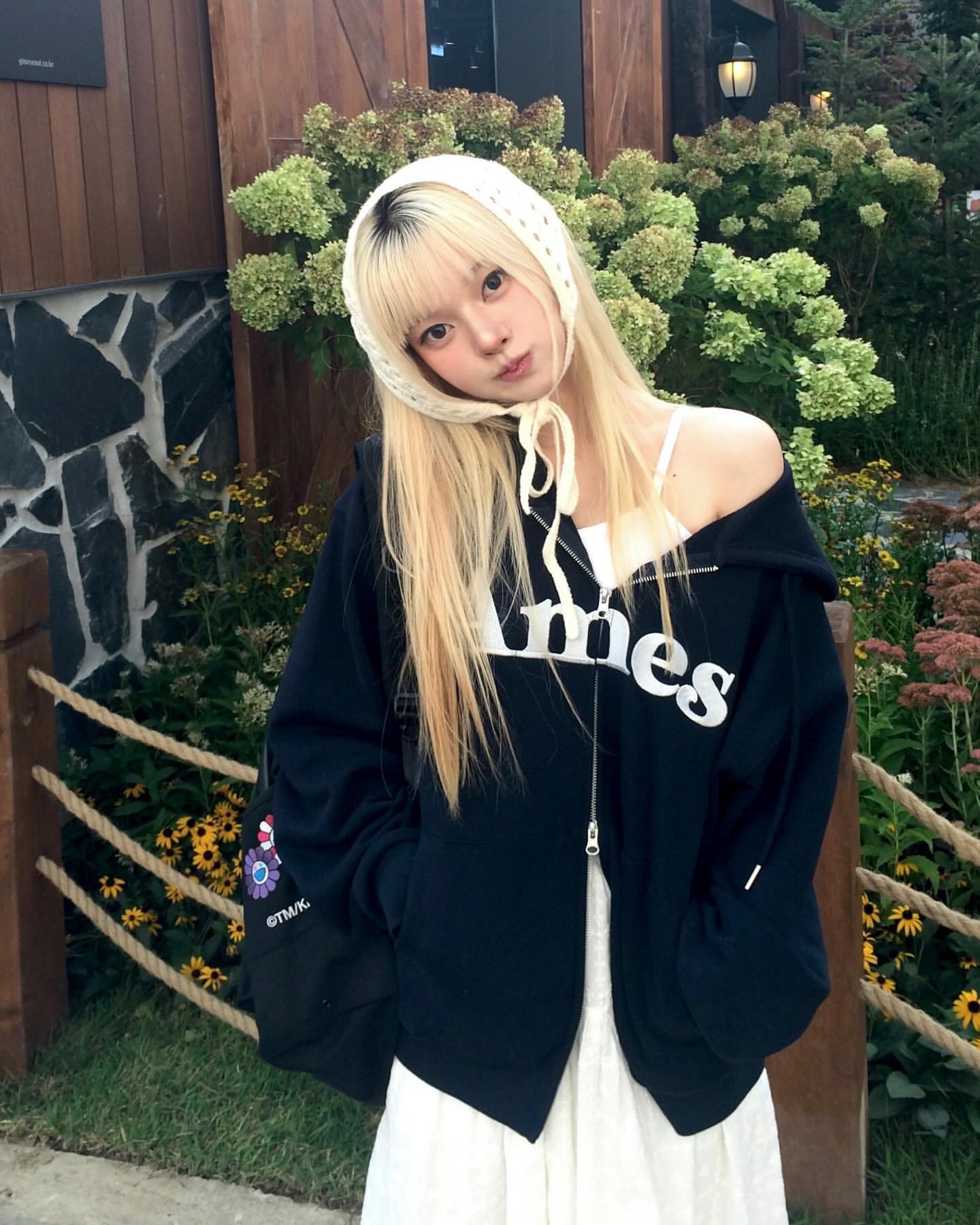 限時特價 AMES WORLDWIDE BASIC LOGO HOODIE ZIP UP