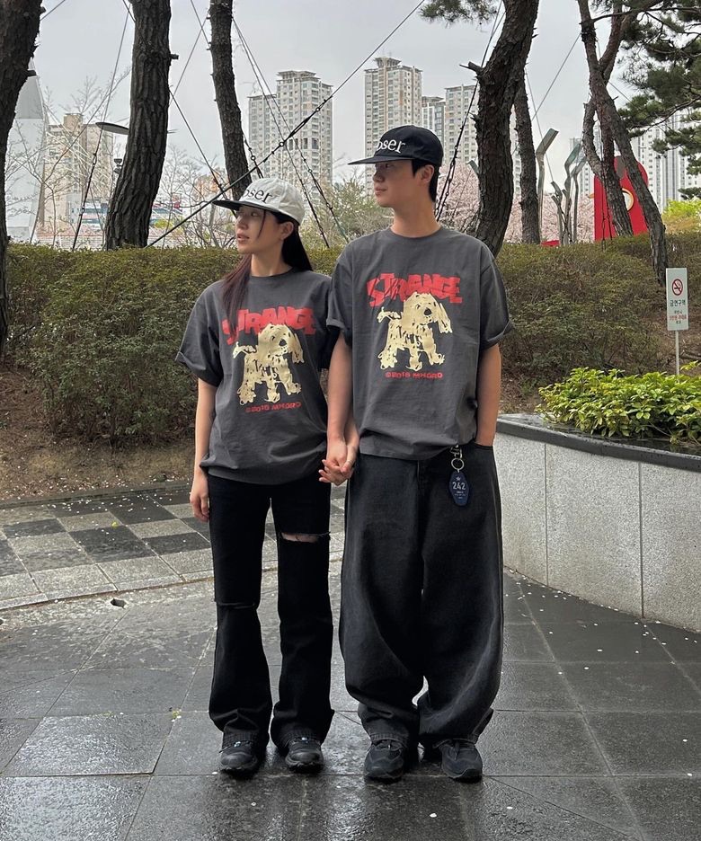 特價到5/14凌晨三點 Mahagrid STRANGE PUPPY TEE