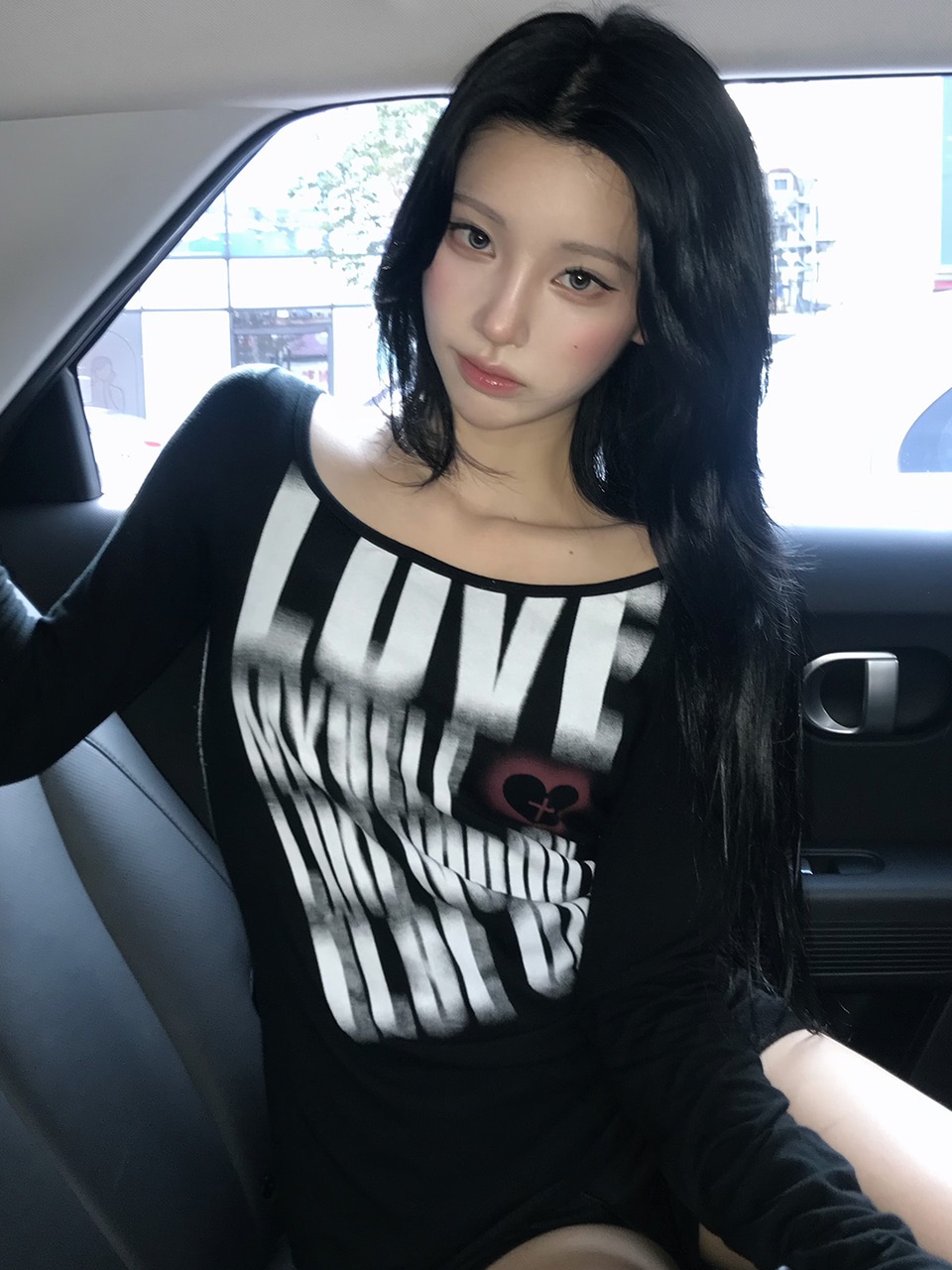 Luvistrue RL DISTORTED LETTERING TEE