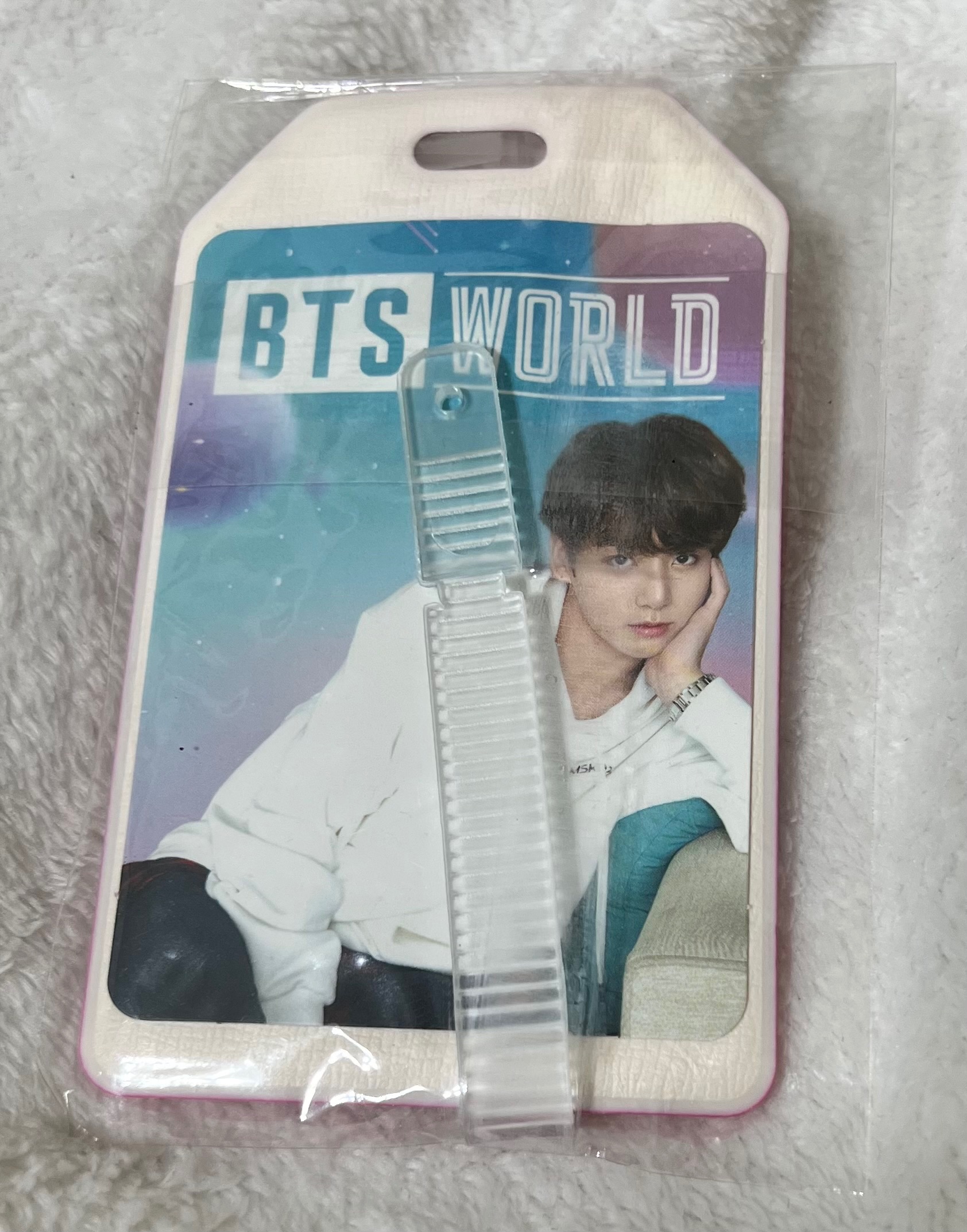 全新未拆封 BTS WORLD 柾國 行李吊牌 請看商品詳述