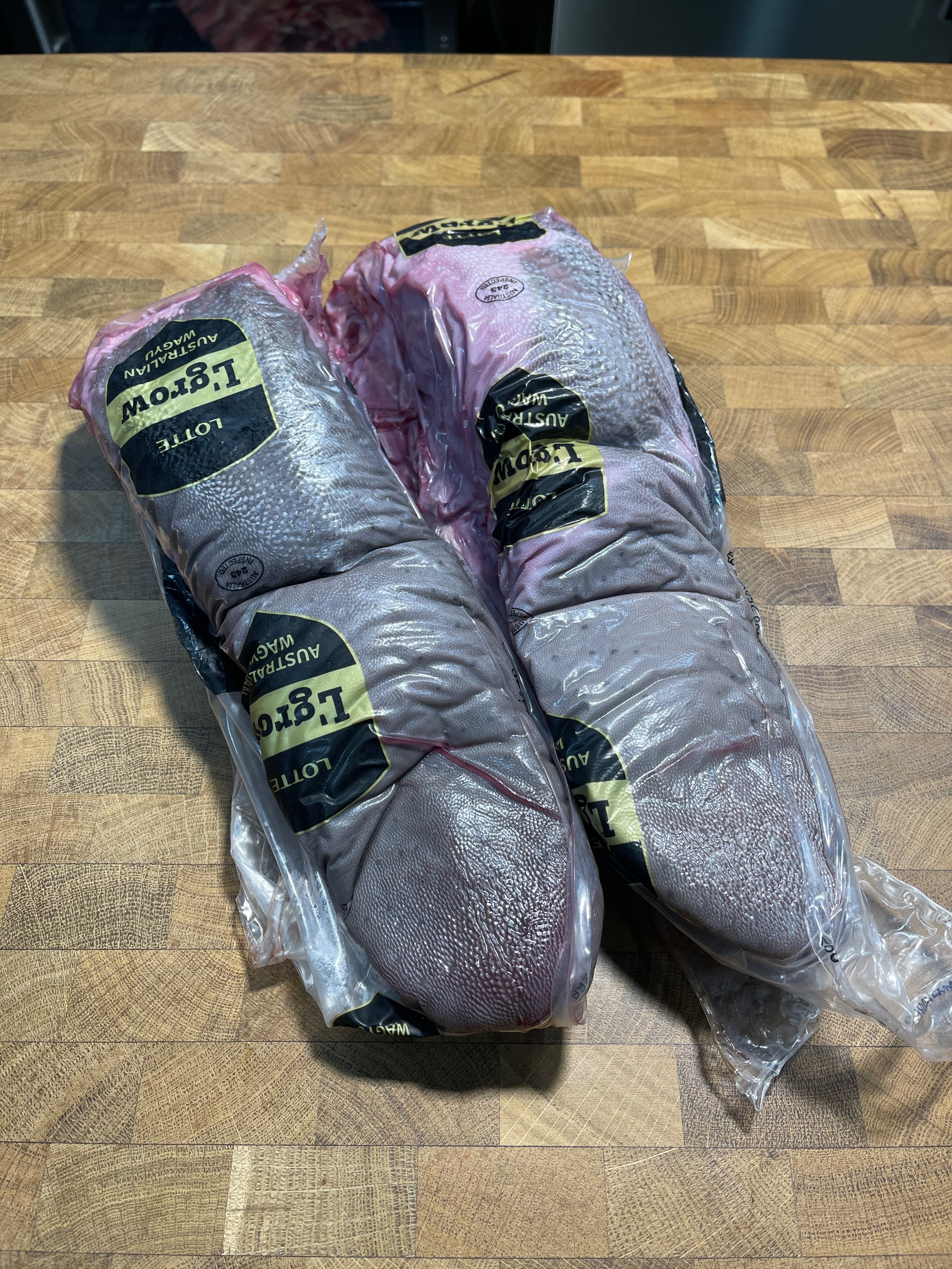 澳洲樂天和牛牛舌（請點照片看切法）原肉購買（冷藏原肉無備註分切方式會冷凍寄出）（需分切請備著）