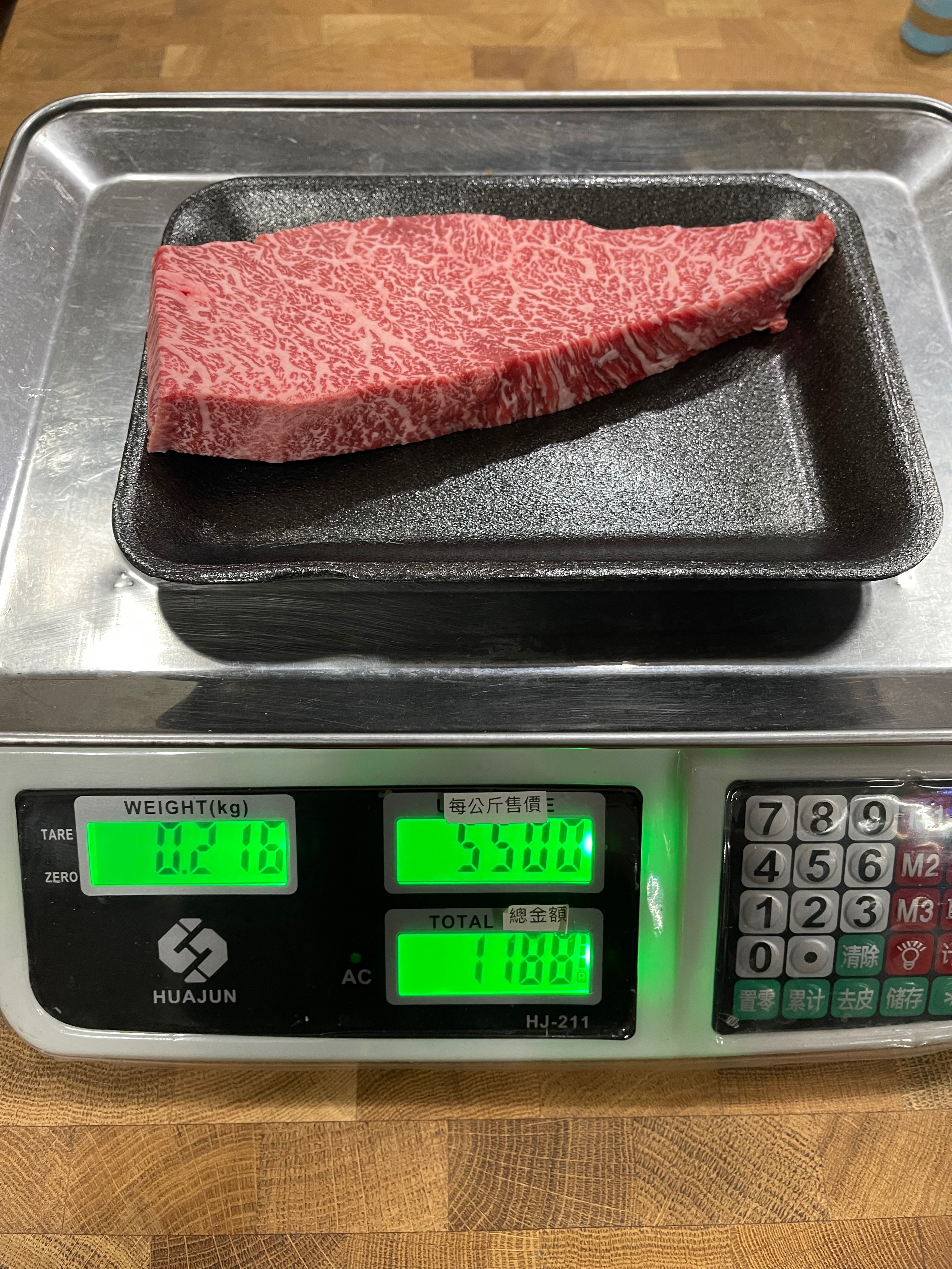 日本宮崎縣A5黑毛和牛後腰翼板牛排2.5cm單片零售