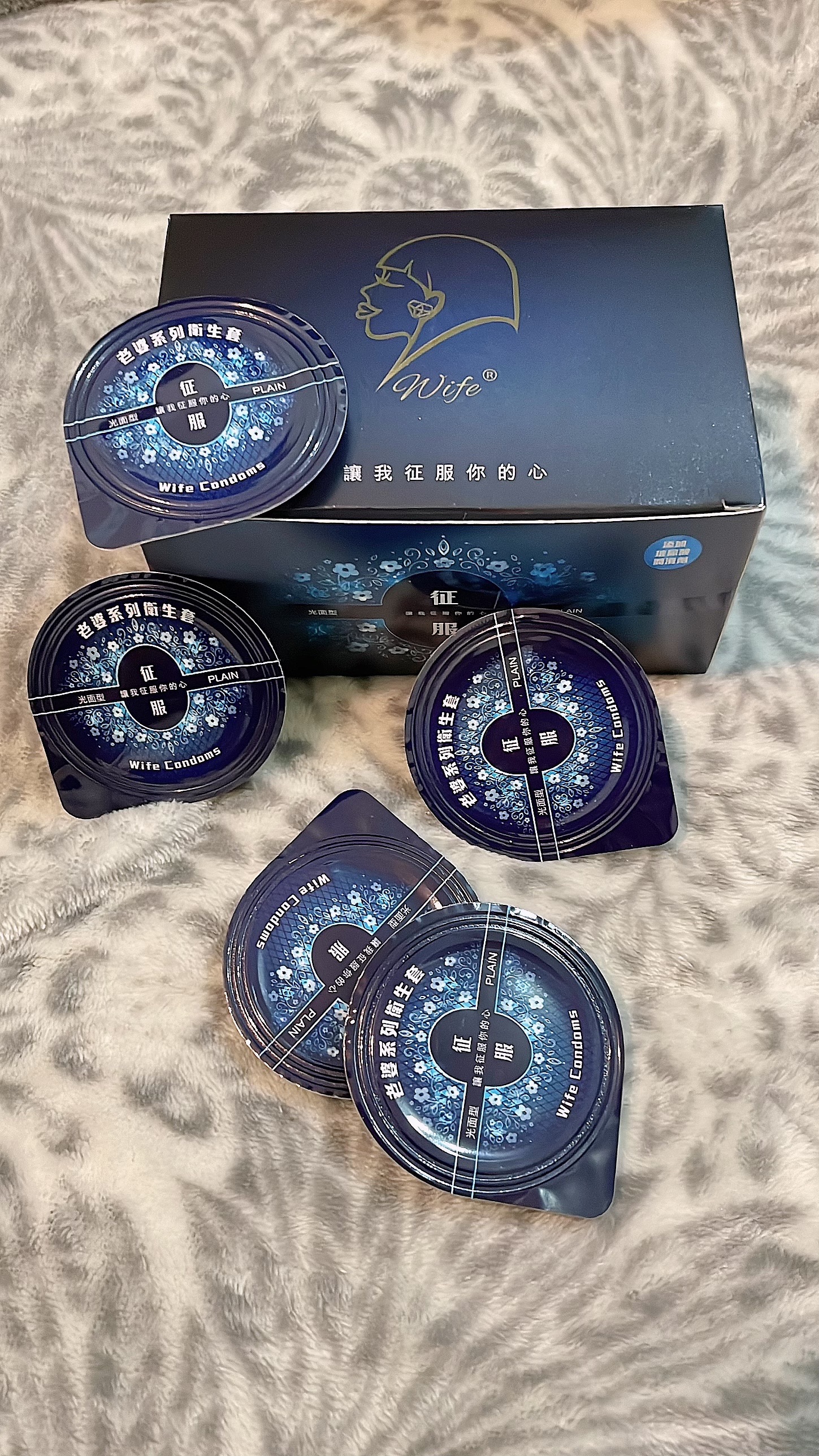 征服✨極致薄玻尿酸套套