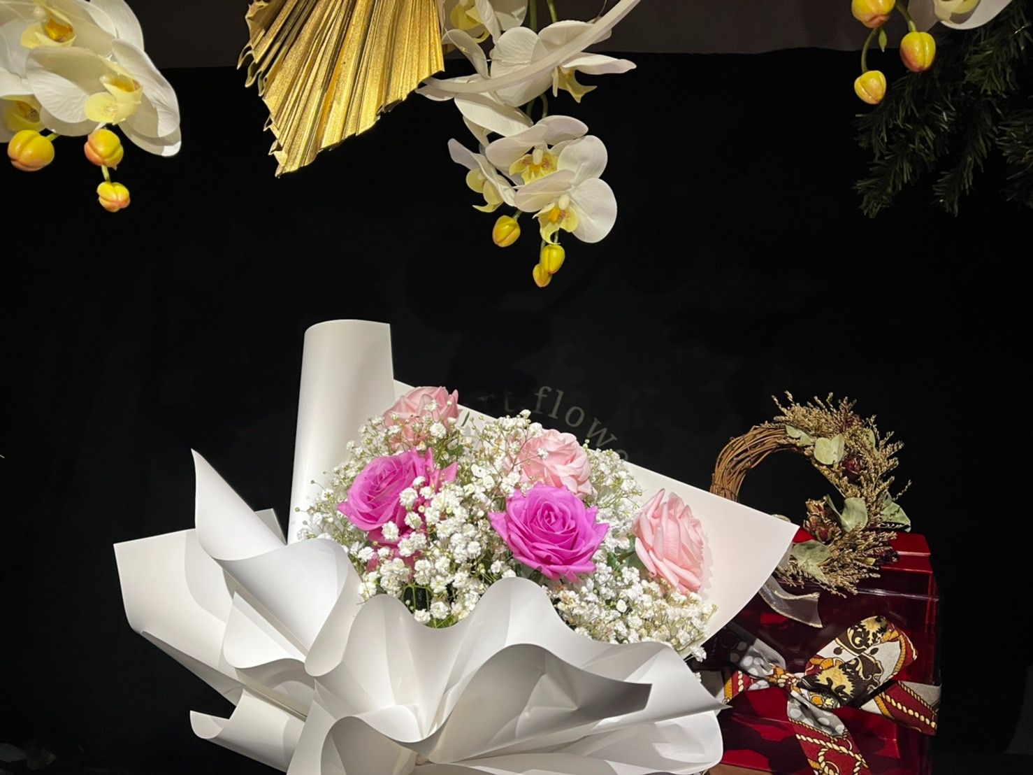 關於愛情-白玫瑰花束