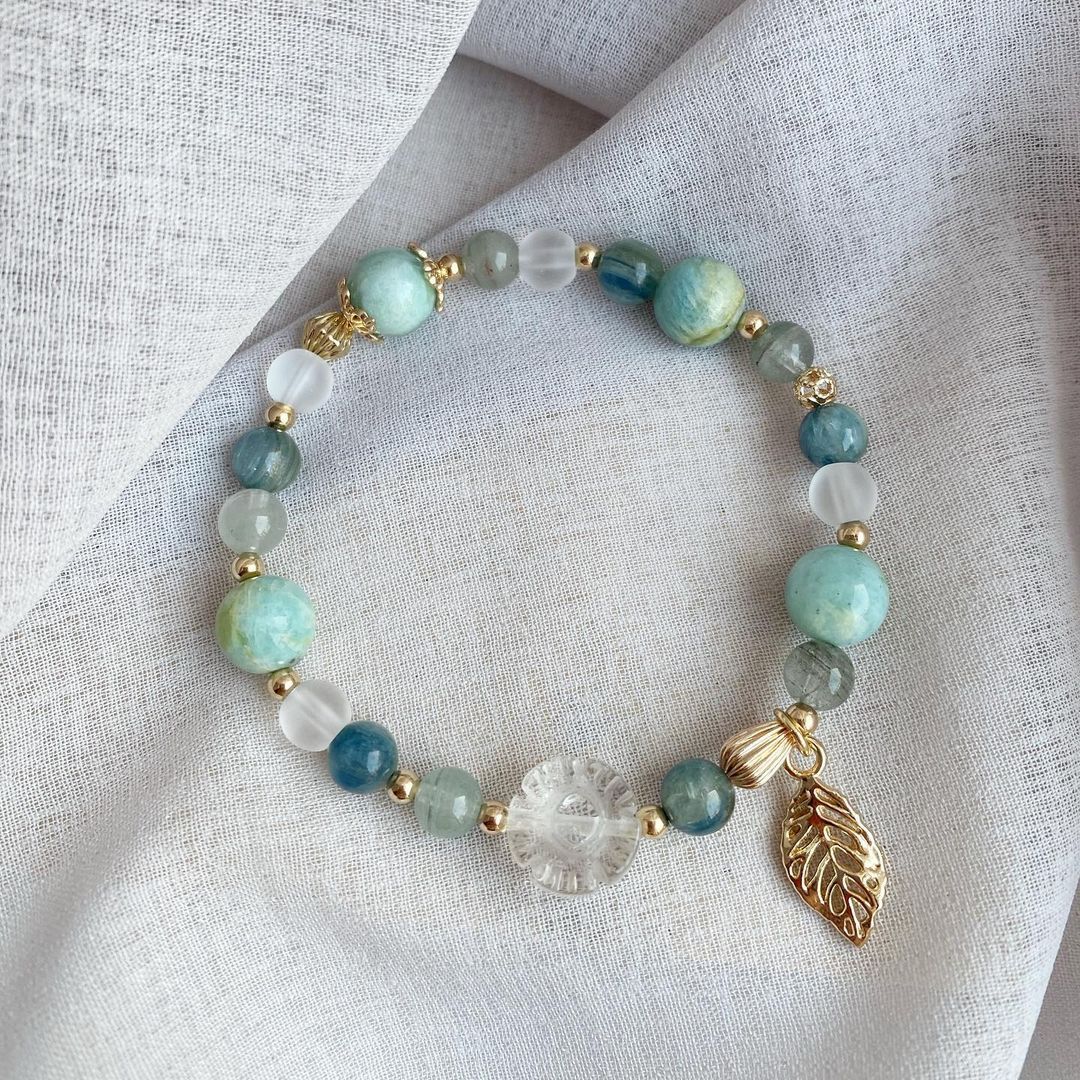 【呢喃】- 天河石藍晶石綠幽靈白水晶手鍊