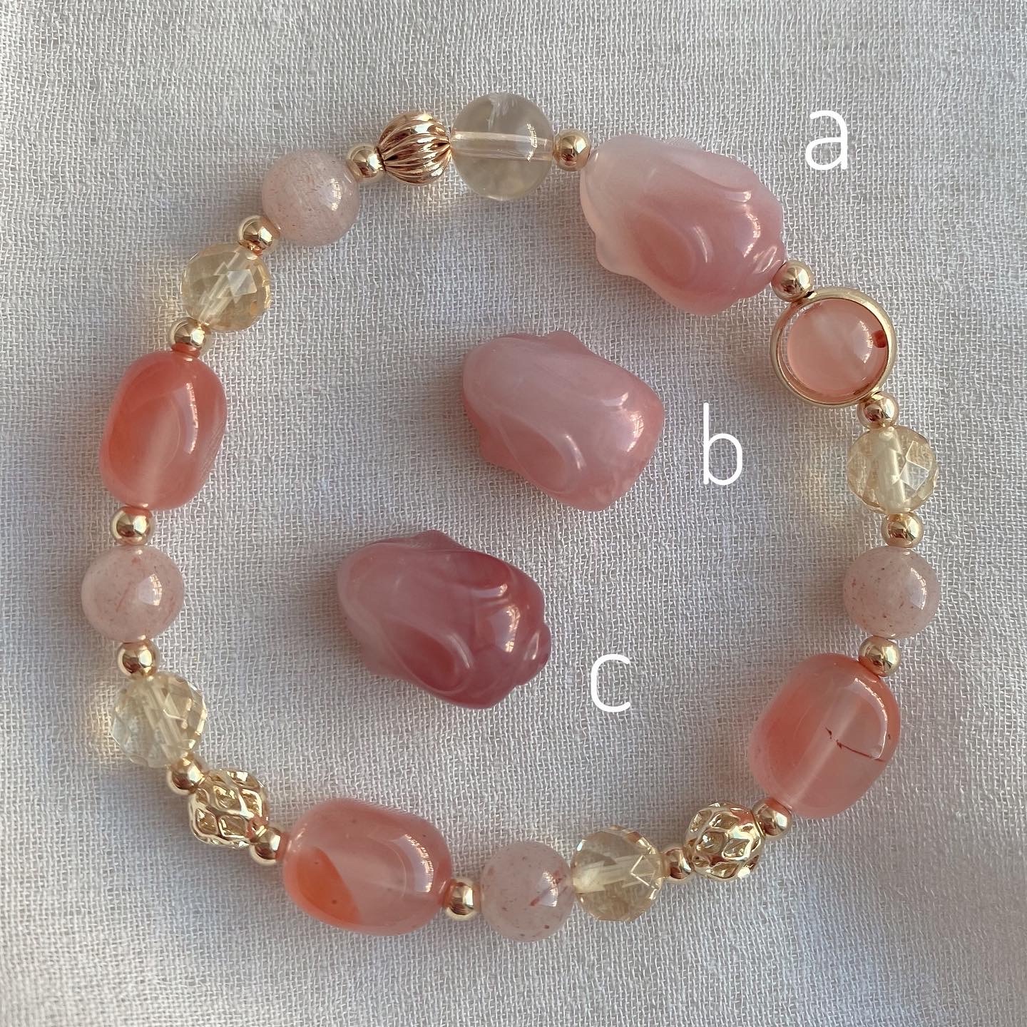 【福兔迎祥】- 鹽源瑪瑙南紅瑪瑙太陽石黃水晶手鏈