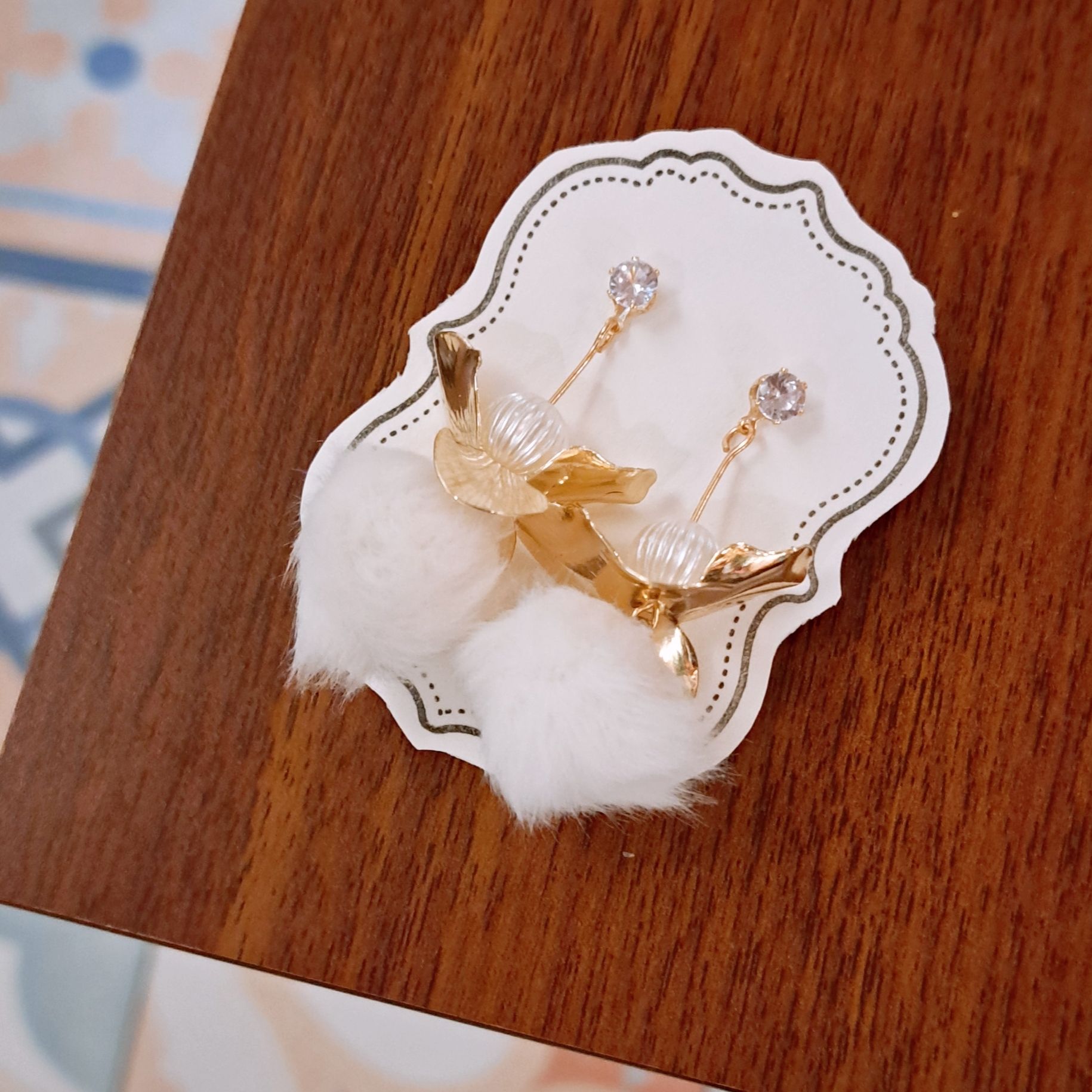 ＜市集限定＞絨絨球之花珍珠耳環