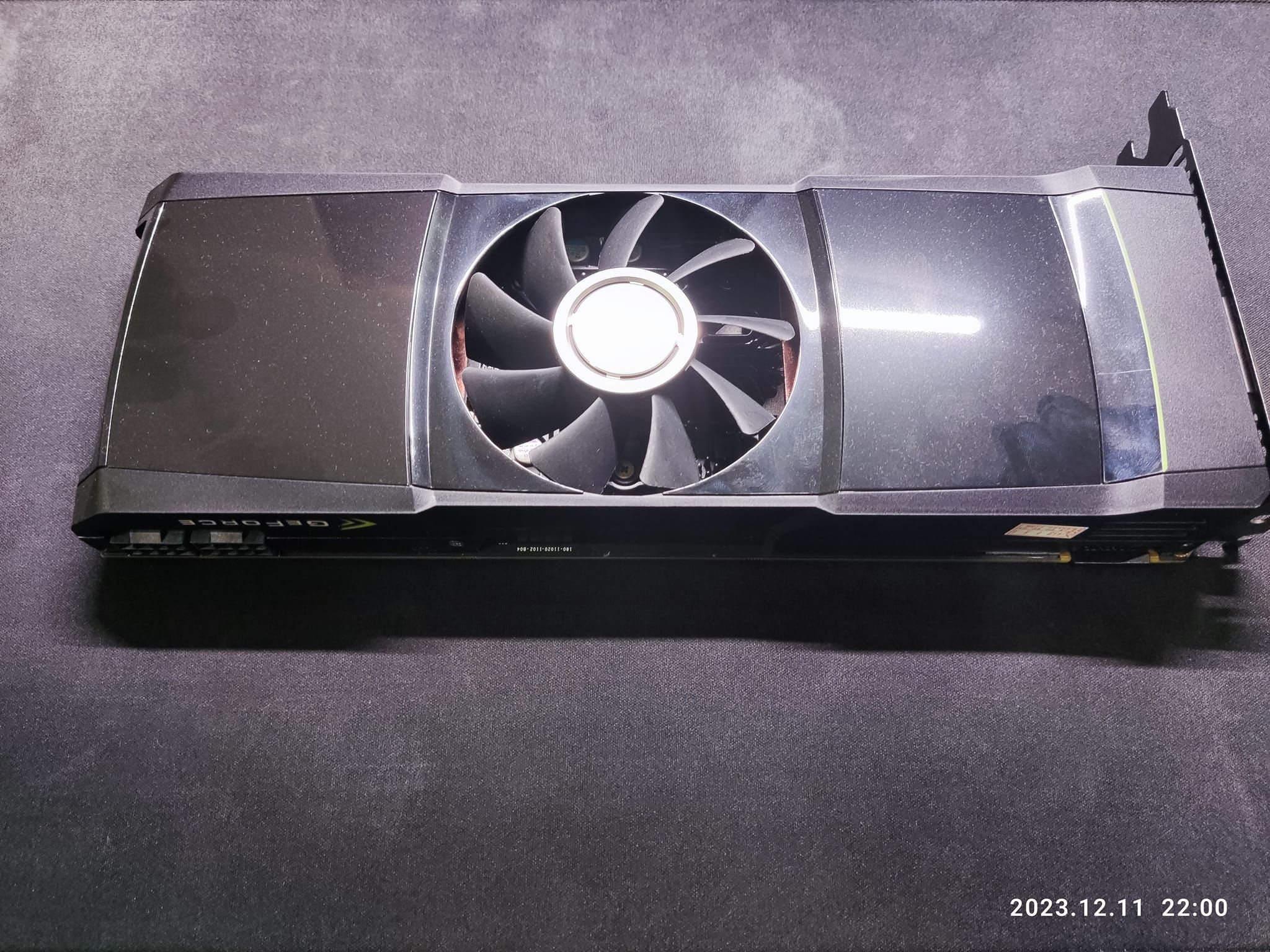 技嘉 GTX590 雙核顯卡