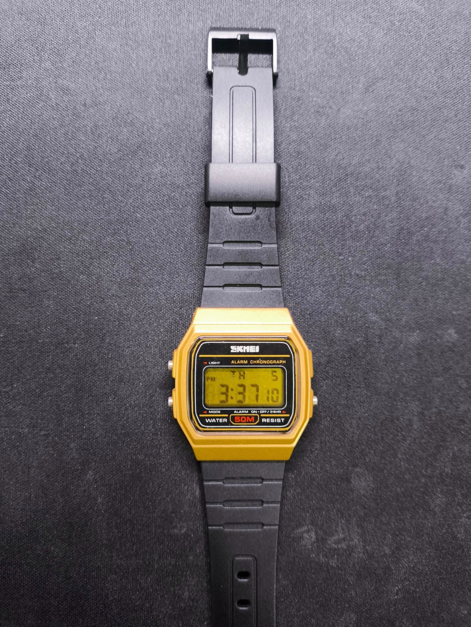 二手 時刻美 電子錶 橡膠錶帶 黃色