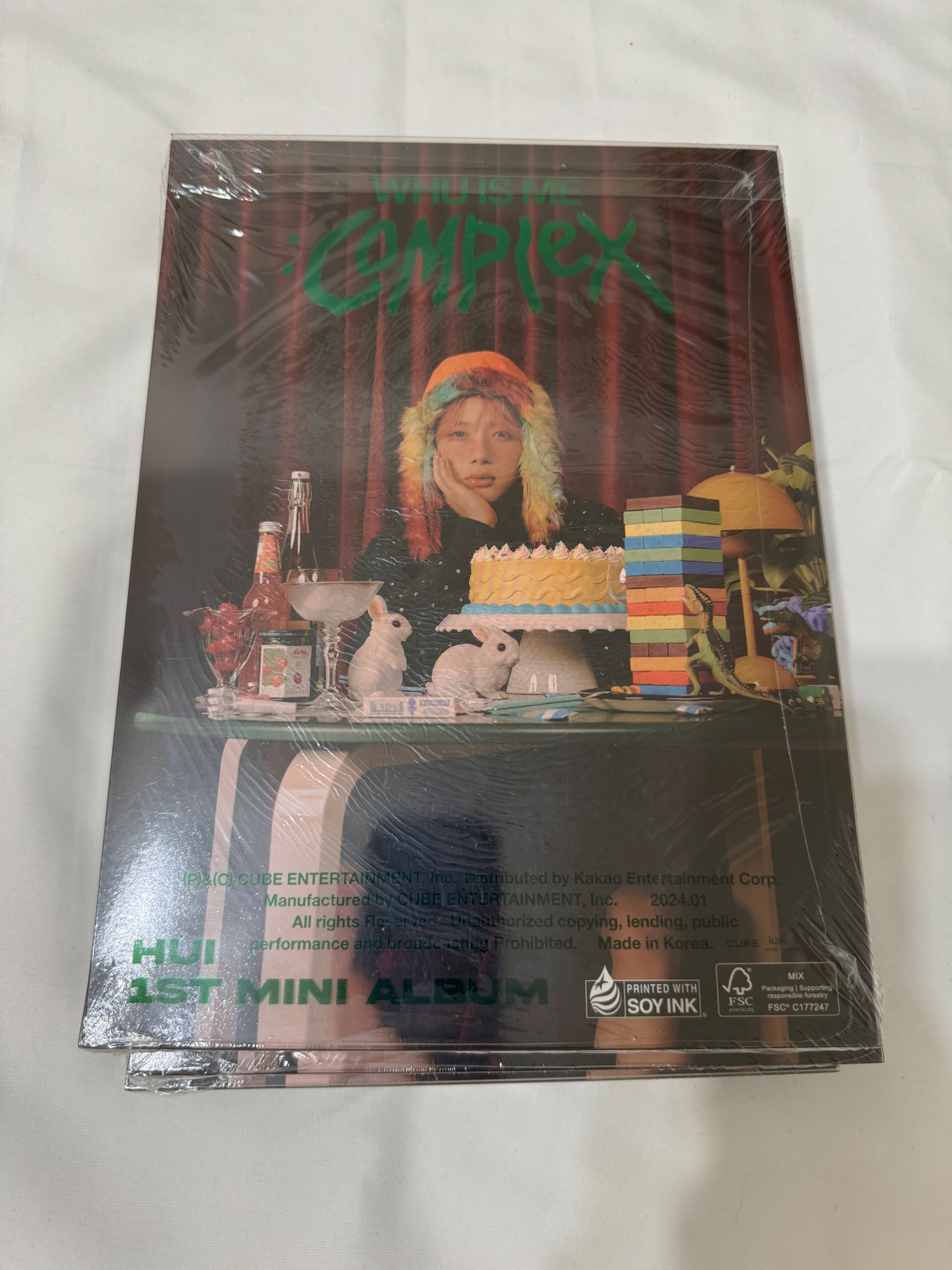 HUI迷你一輯 WHU IS ME: COMPLEX未拆專