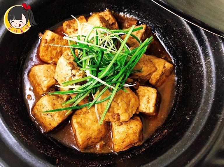 深坑麻辣臭豆腐
