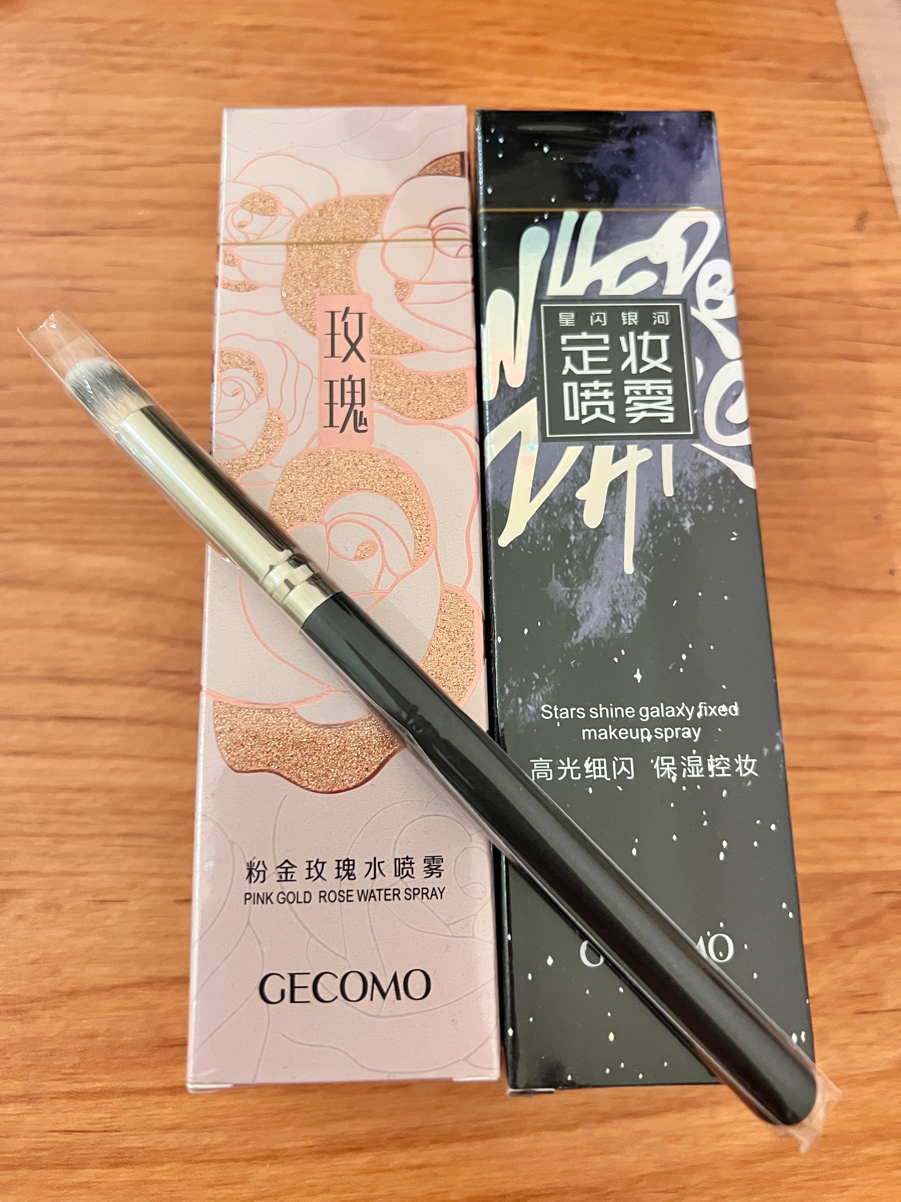 定妝噴霧（一組350送一隻遮瑕刷）