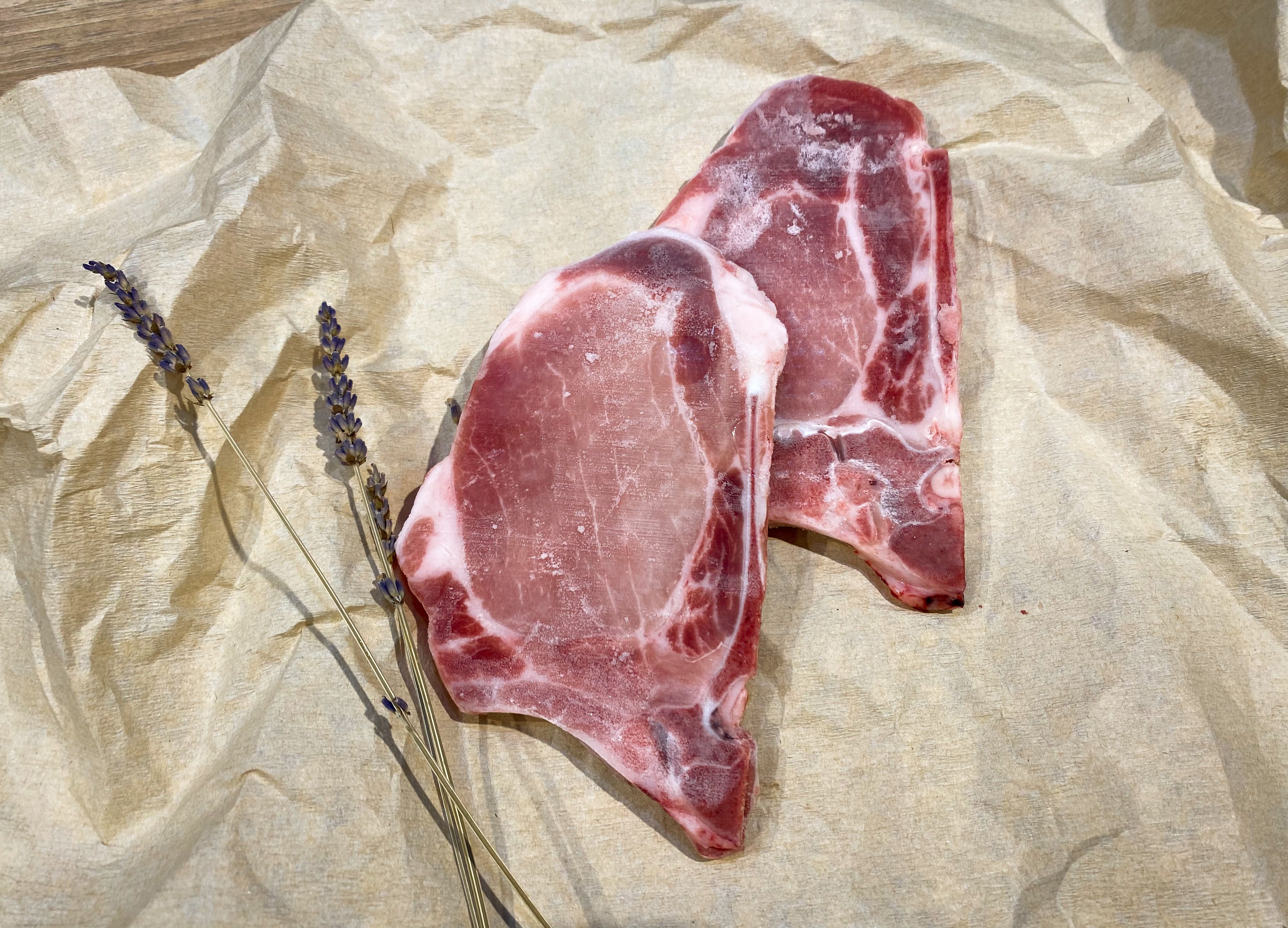 台灣玉女豬 帶骨里肌｜【9街精肉舖】