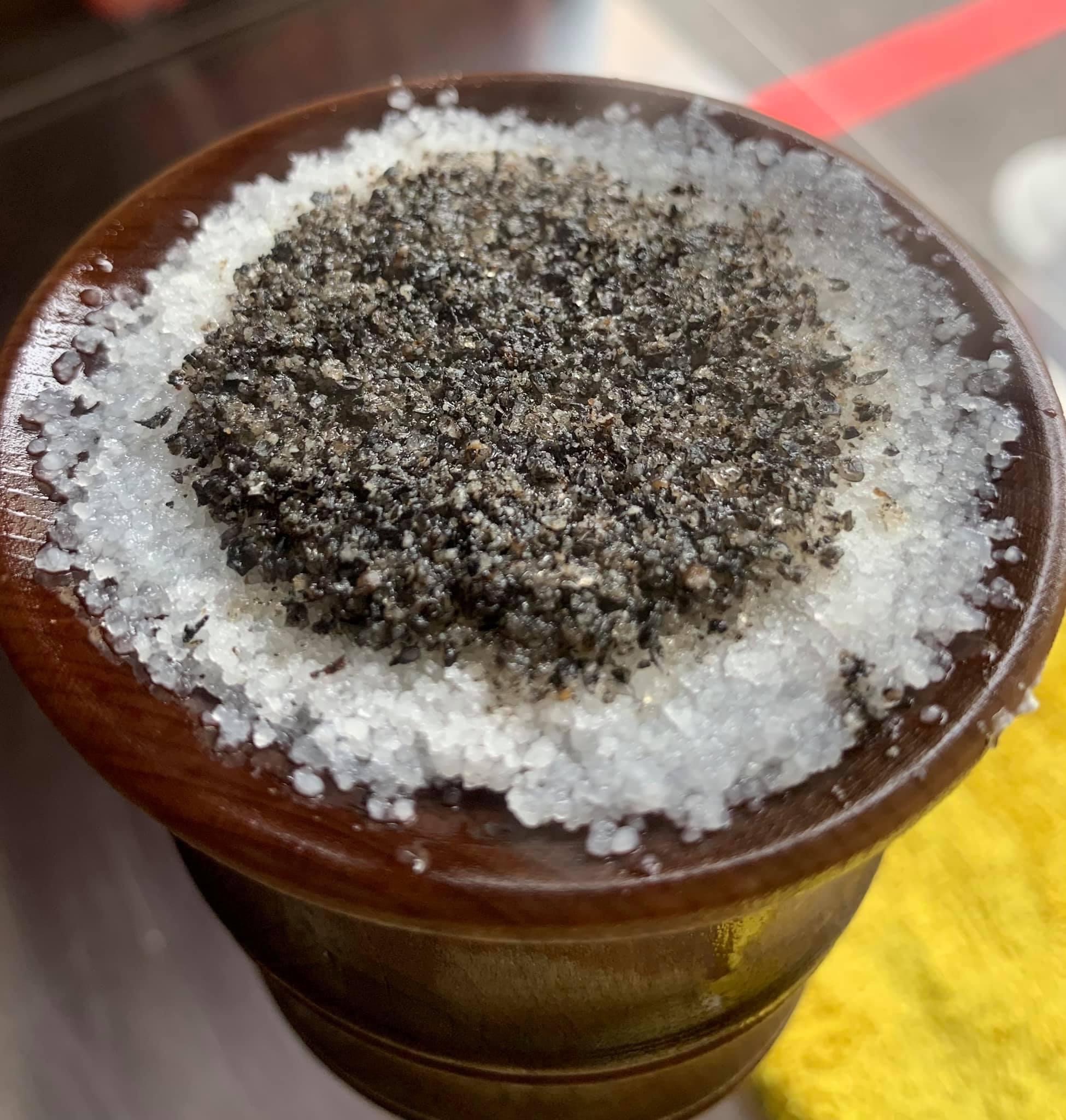 芝麻狀元糕＋花生鹹菜狀元糕