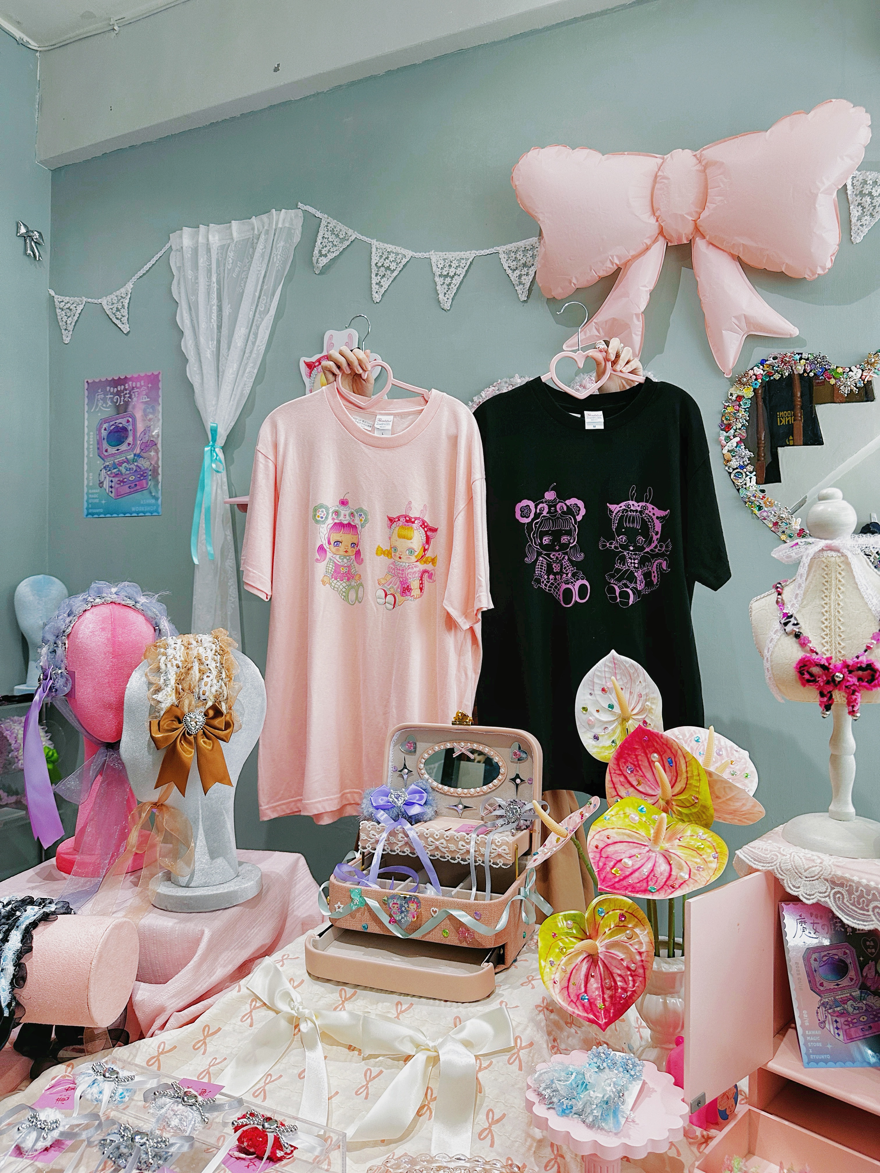 滝女聯名限定Tshirt 黑粉兩色