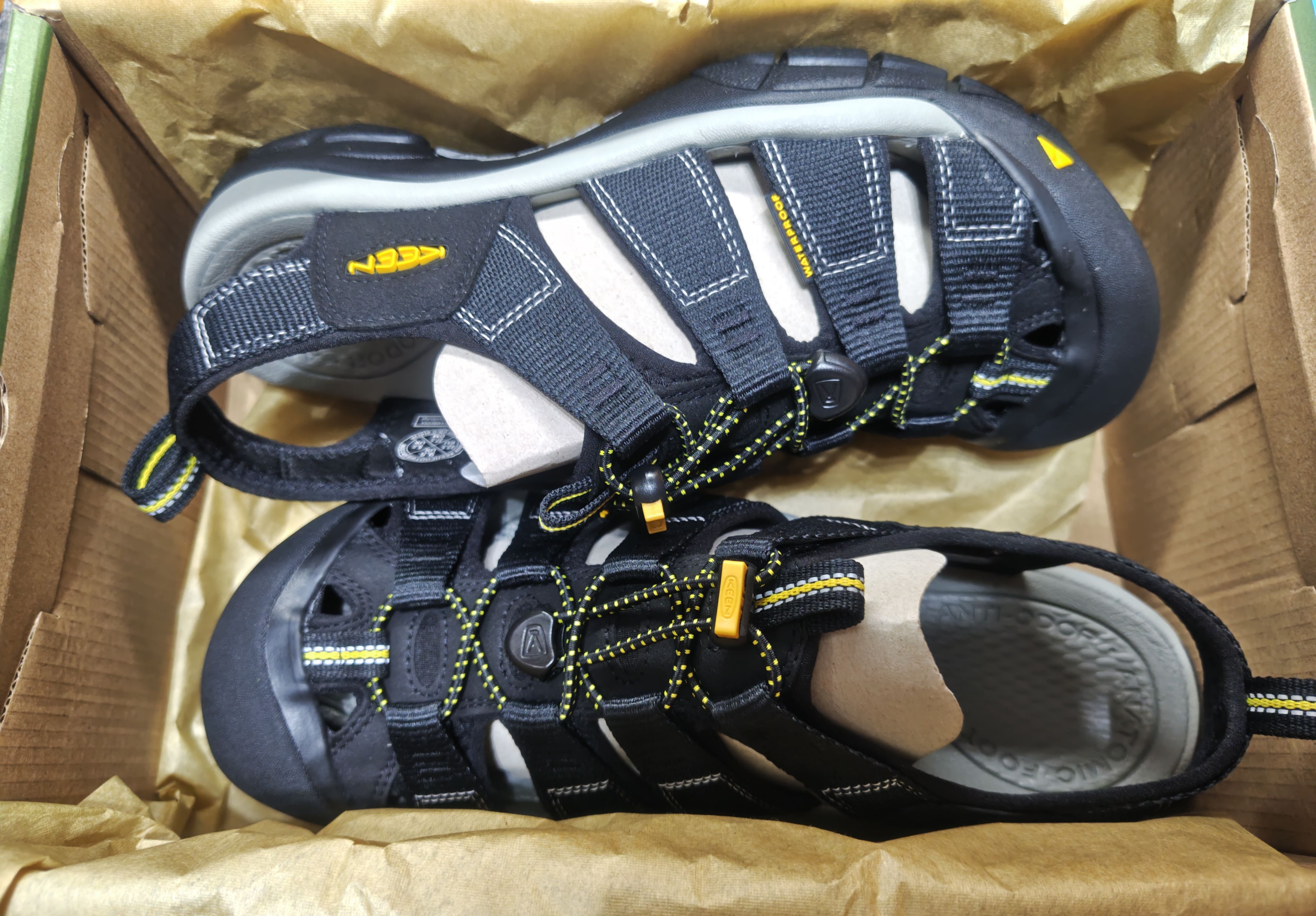 KEEN NEWPORT H2 1001907 BLACK US9.5