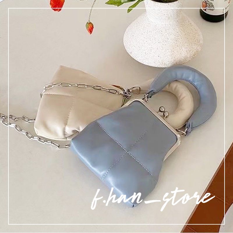 韓國胖胖手提立體感鏈條口金包