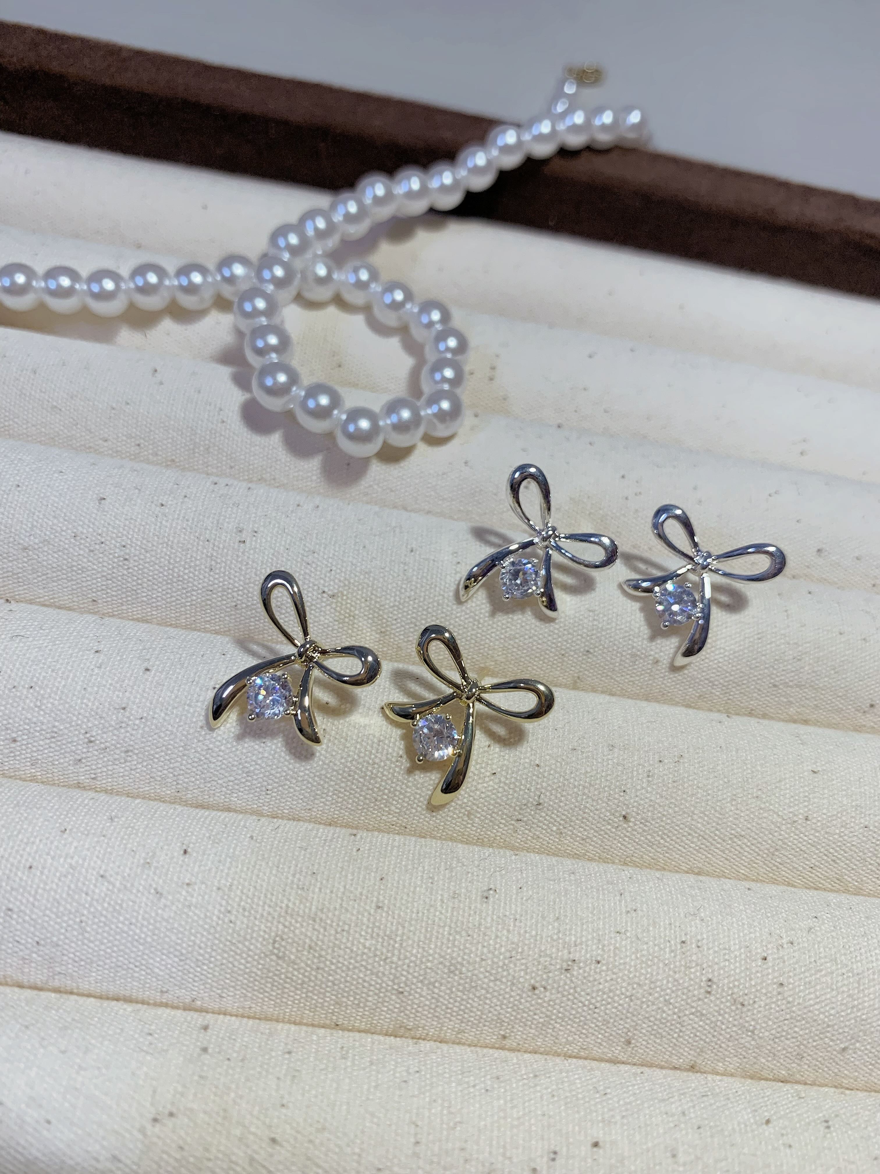 E05-拋光鏡面蝴蝶結 𐙚