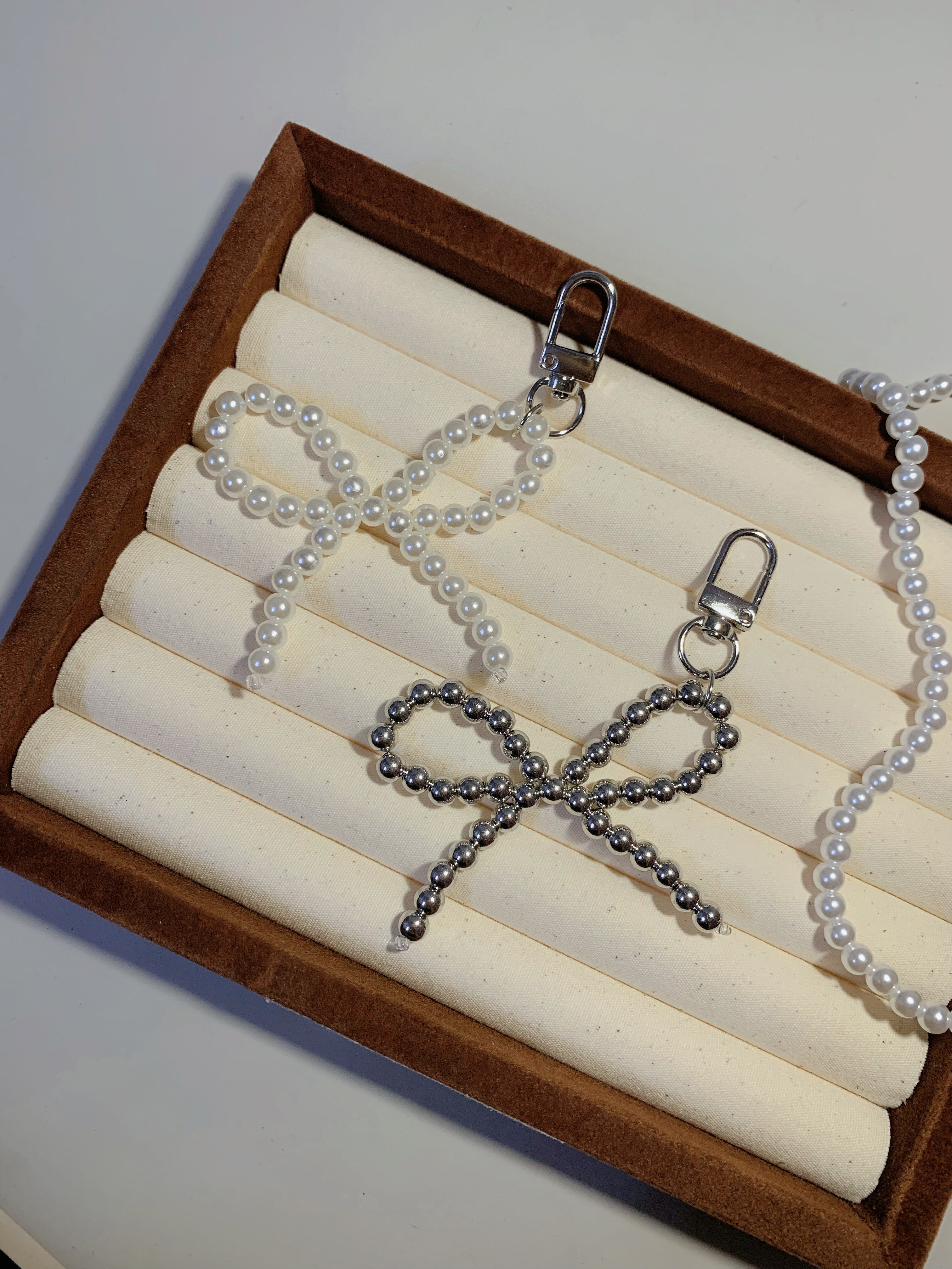 小版手串珍珠蝴蝶結鑰匙圈