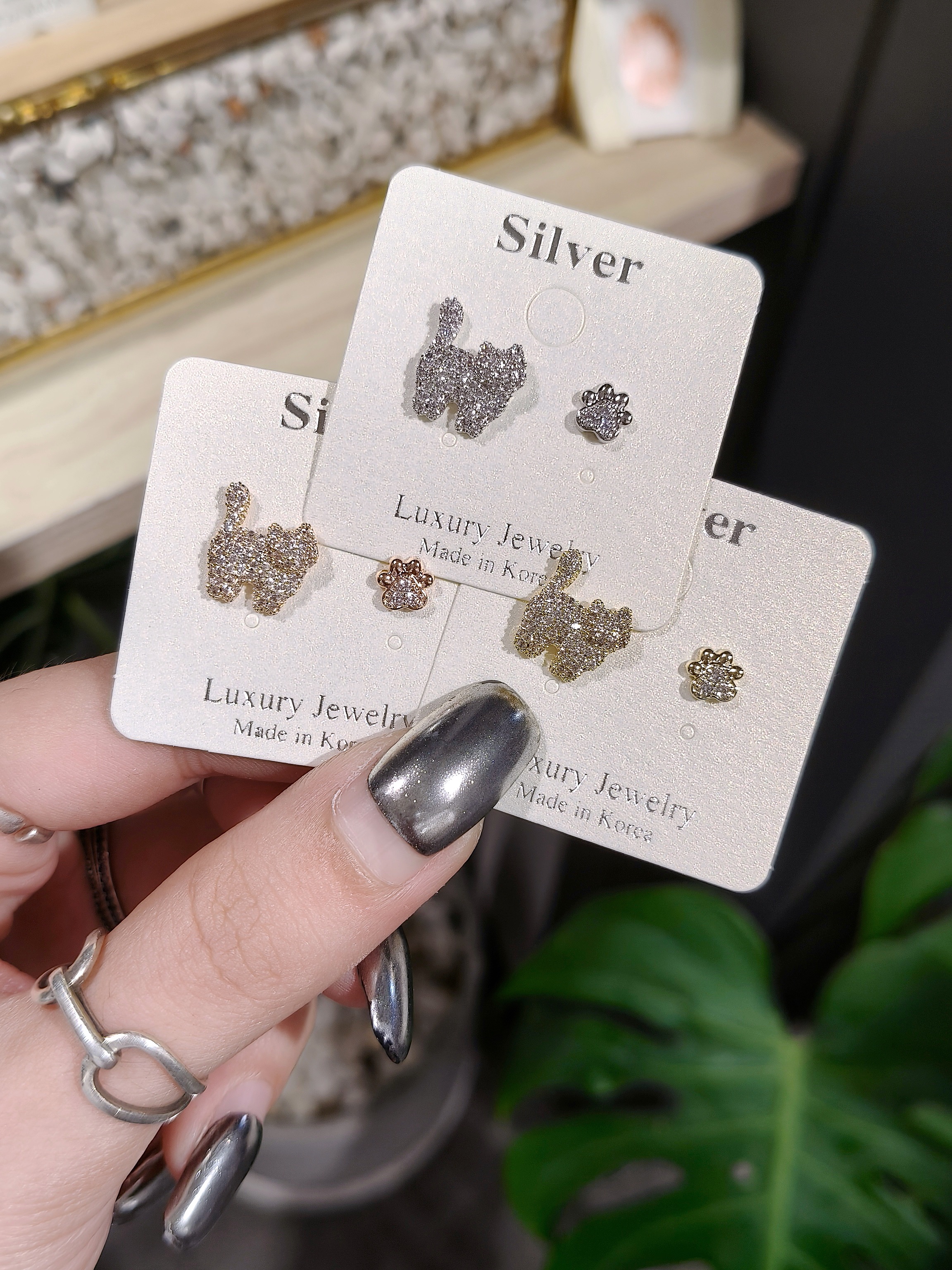 滿鑽貓咪🐈肉球耳環