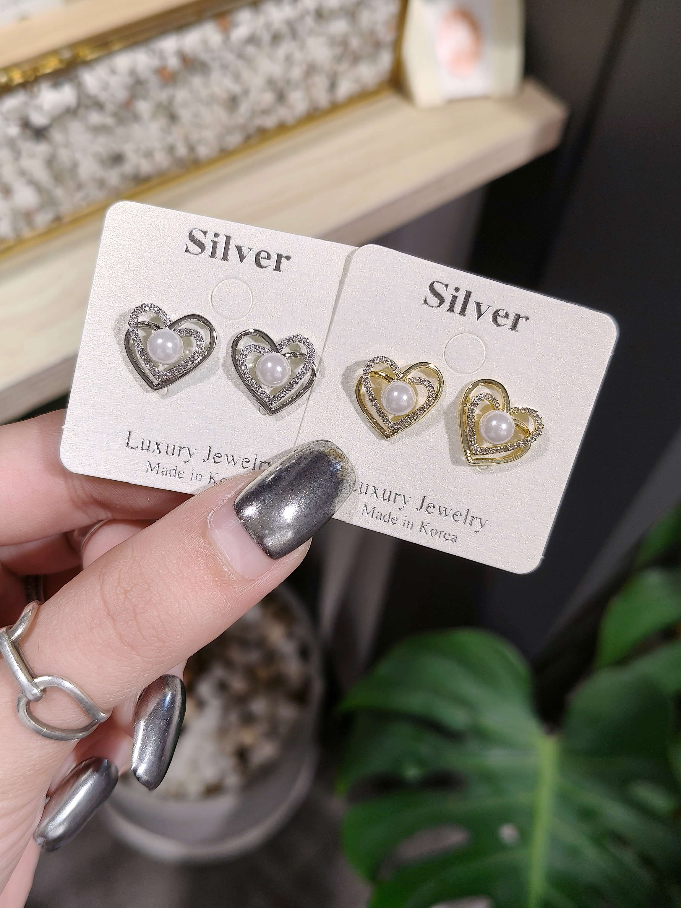 立體環繞珍珠桃心耳環