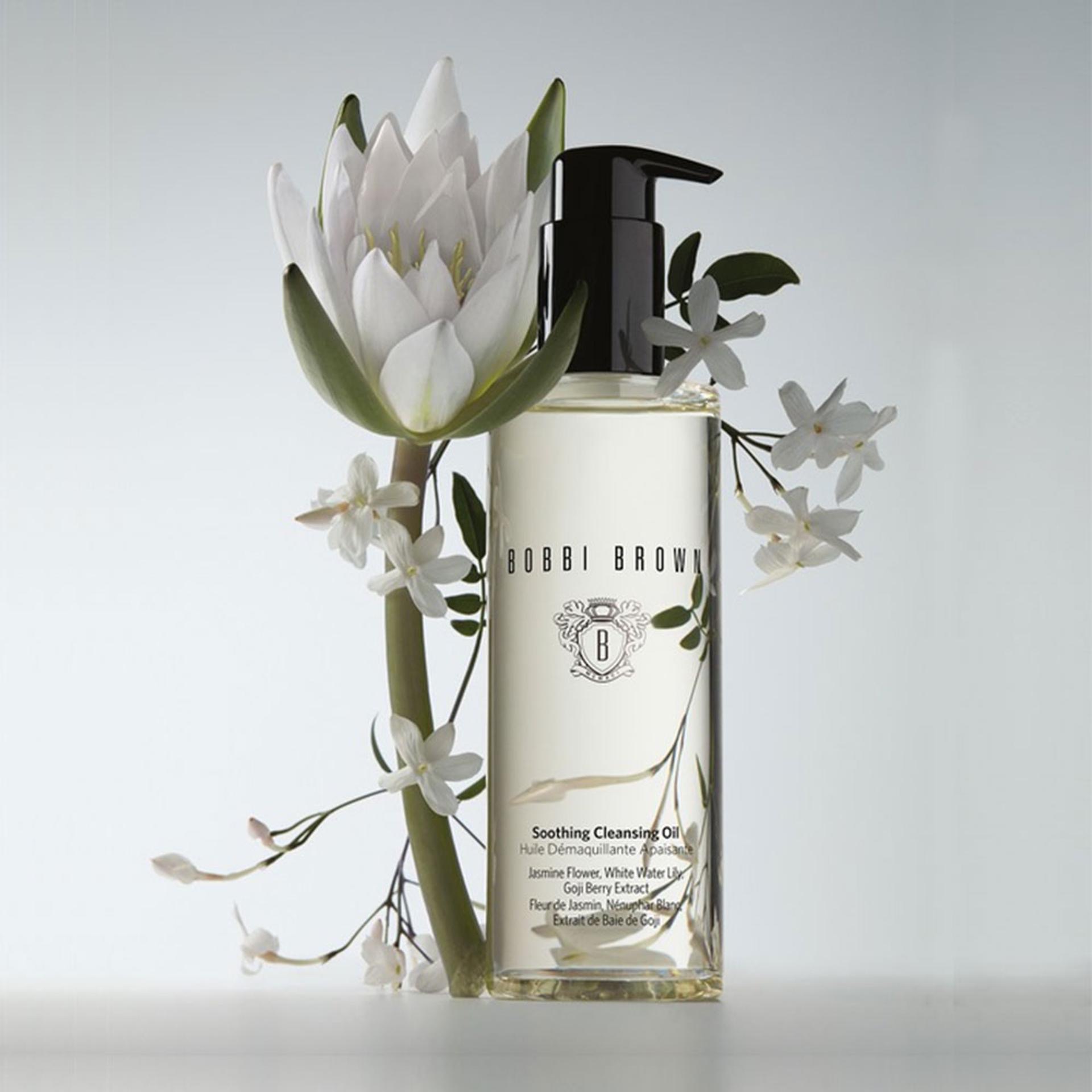 Bobbi Brown 超輕水感茉莉淨妝油 200ml