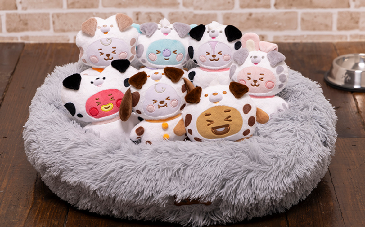 🐶2024日本限定｜BT21[斑點]狗狗造型 S娃 吊飾 束口袋