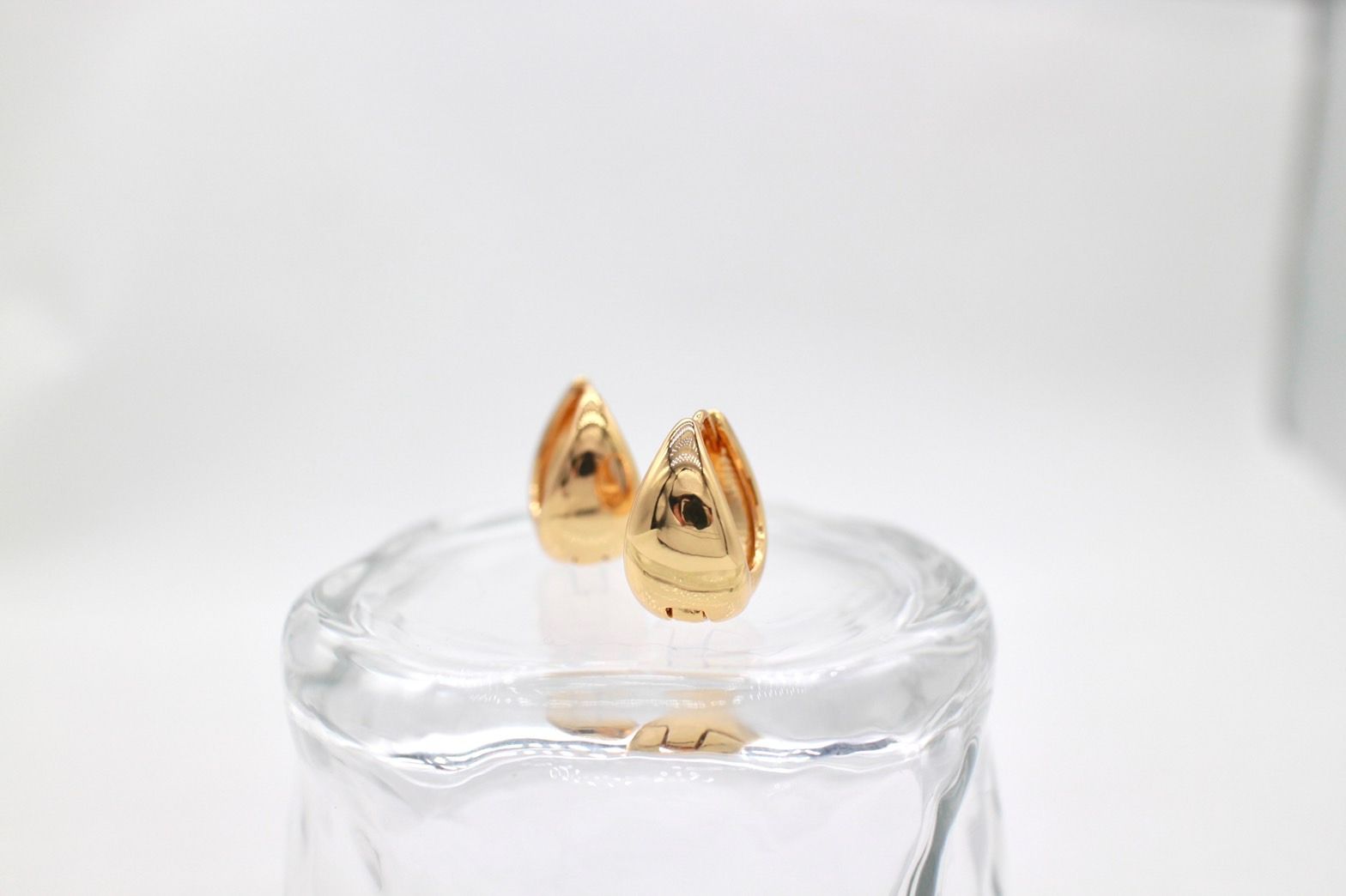 百搭簡約款水滴型耳扣 耳環 ER016 