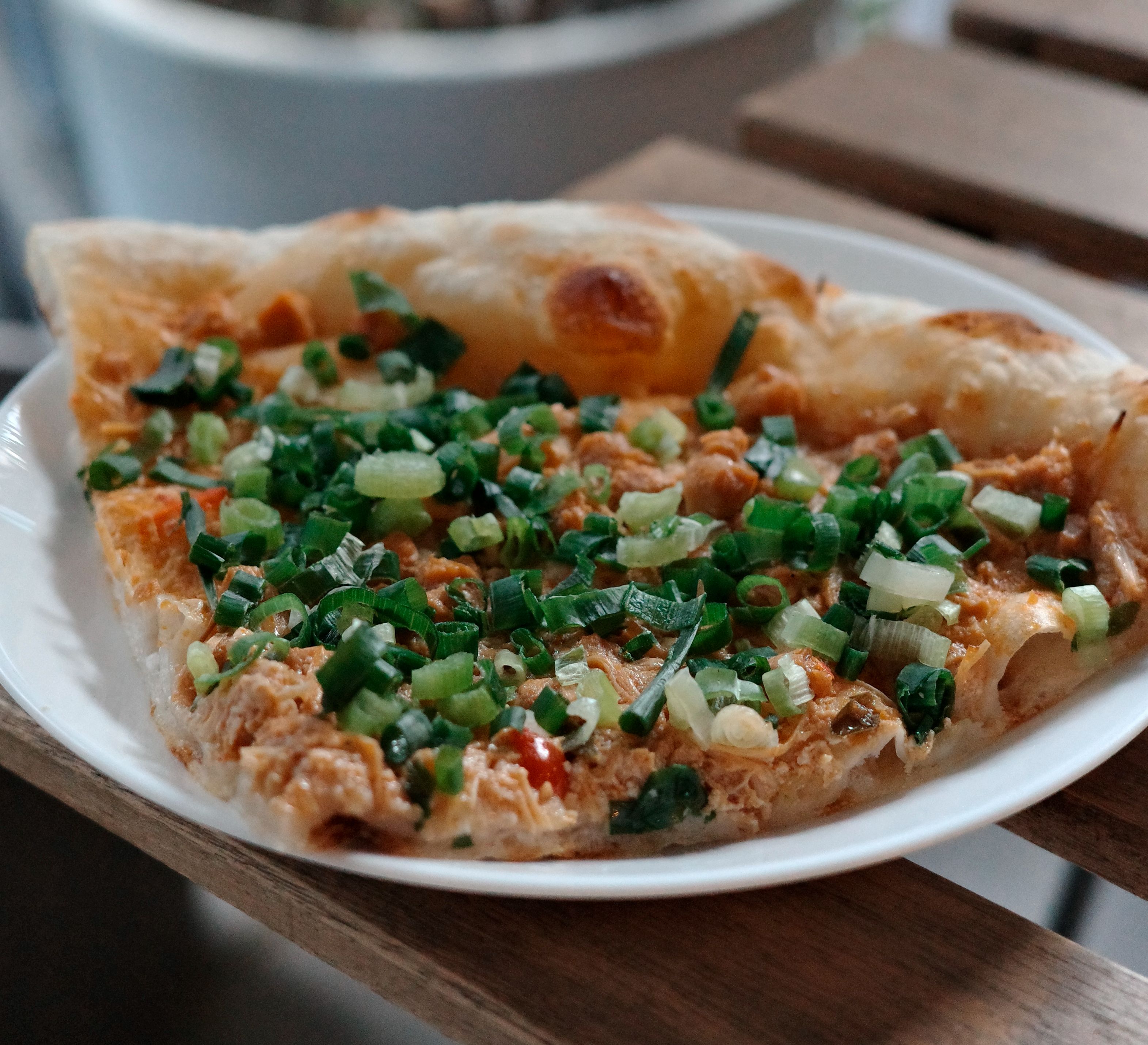 香蔥麻婆豆腐PIZZA【 四分之一切片】（含五辛）