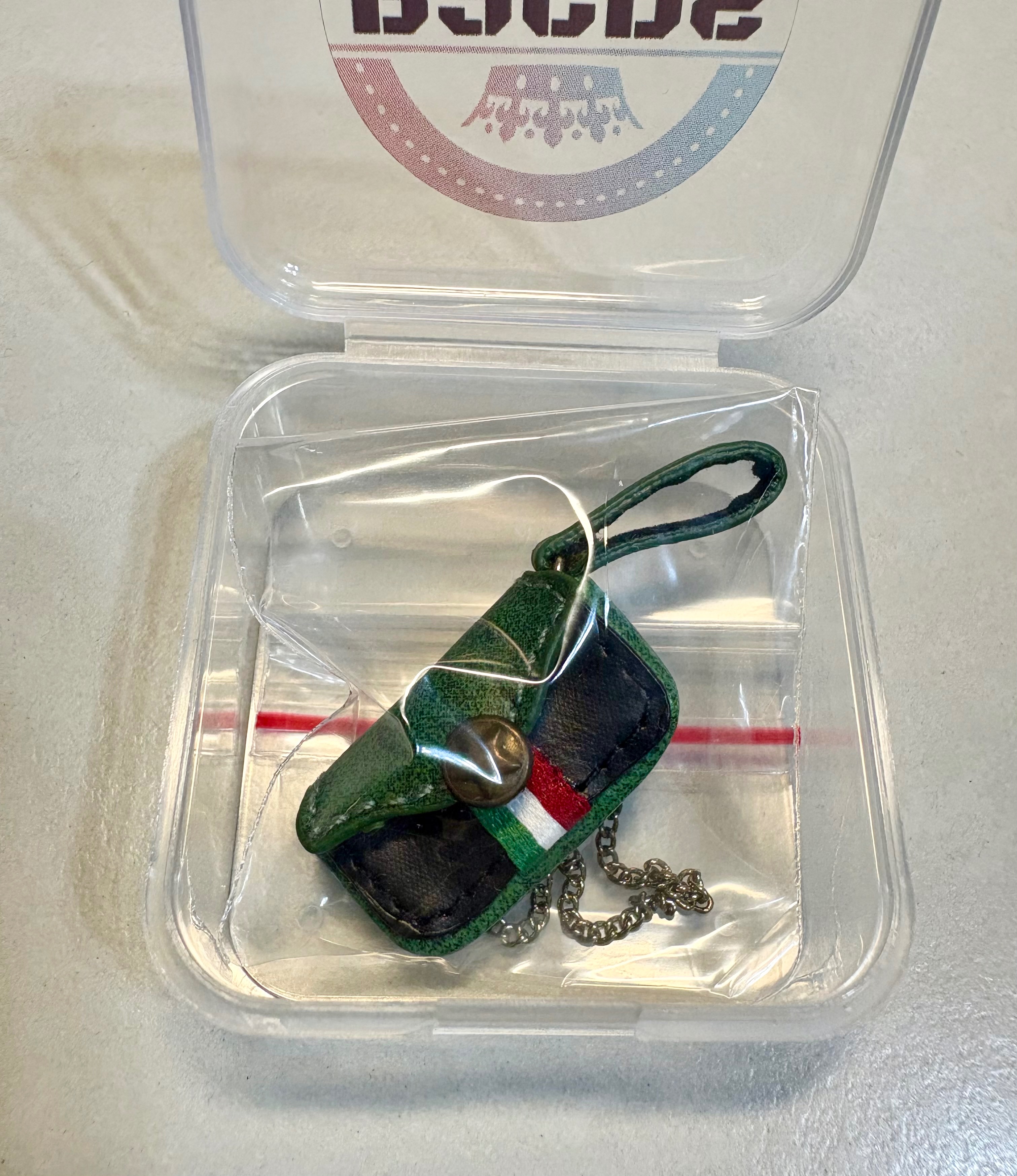 ［寶包穿搭室］綠黑色三用手拿包