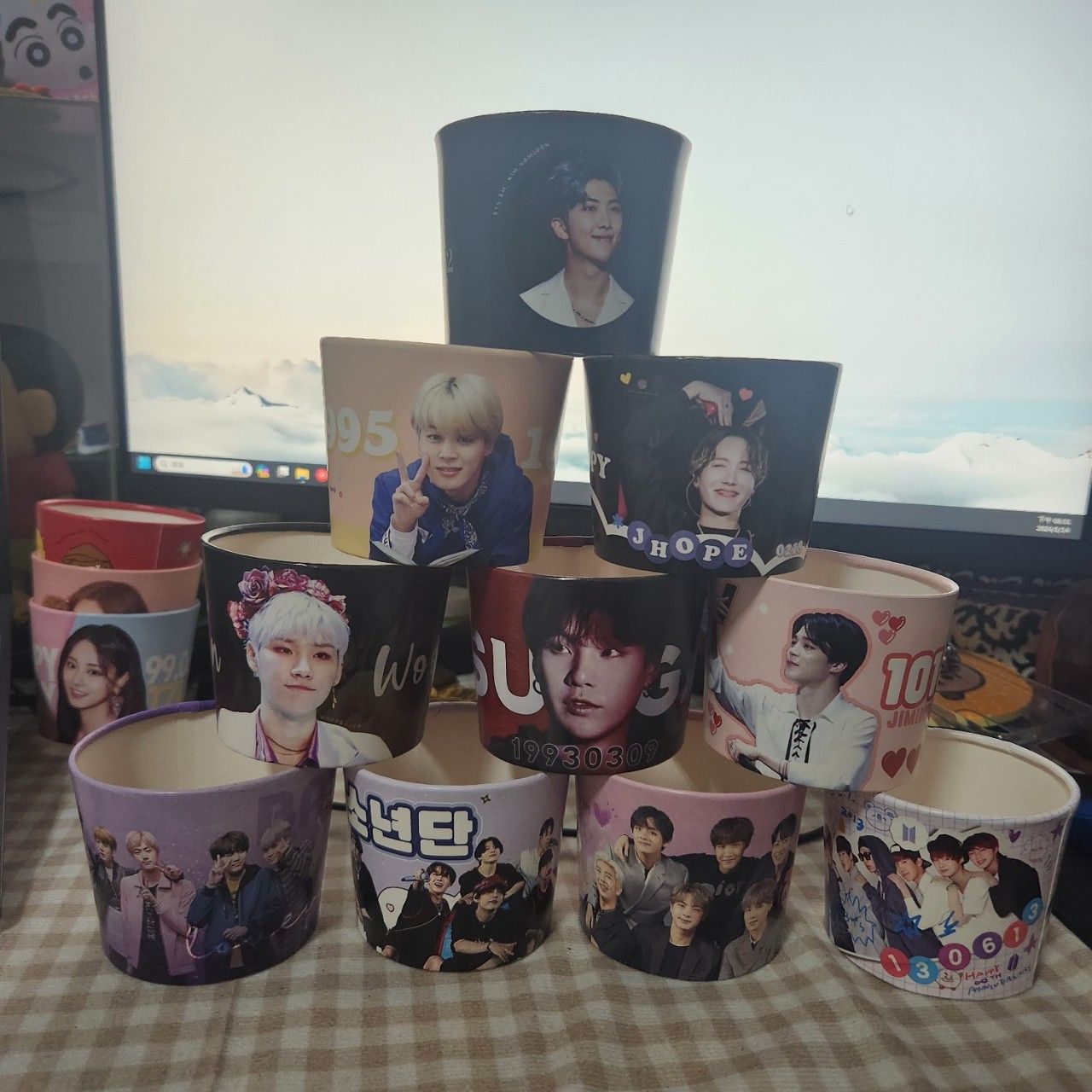 杯套（最少選五組與B可合併計算） 或一同買商場其他商品 / 只想收藏幾個請私訊我 A