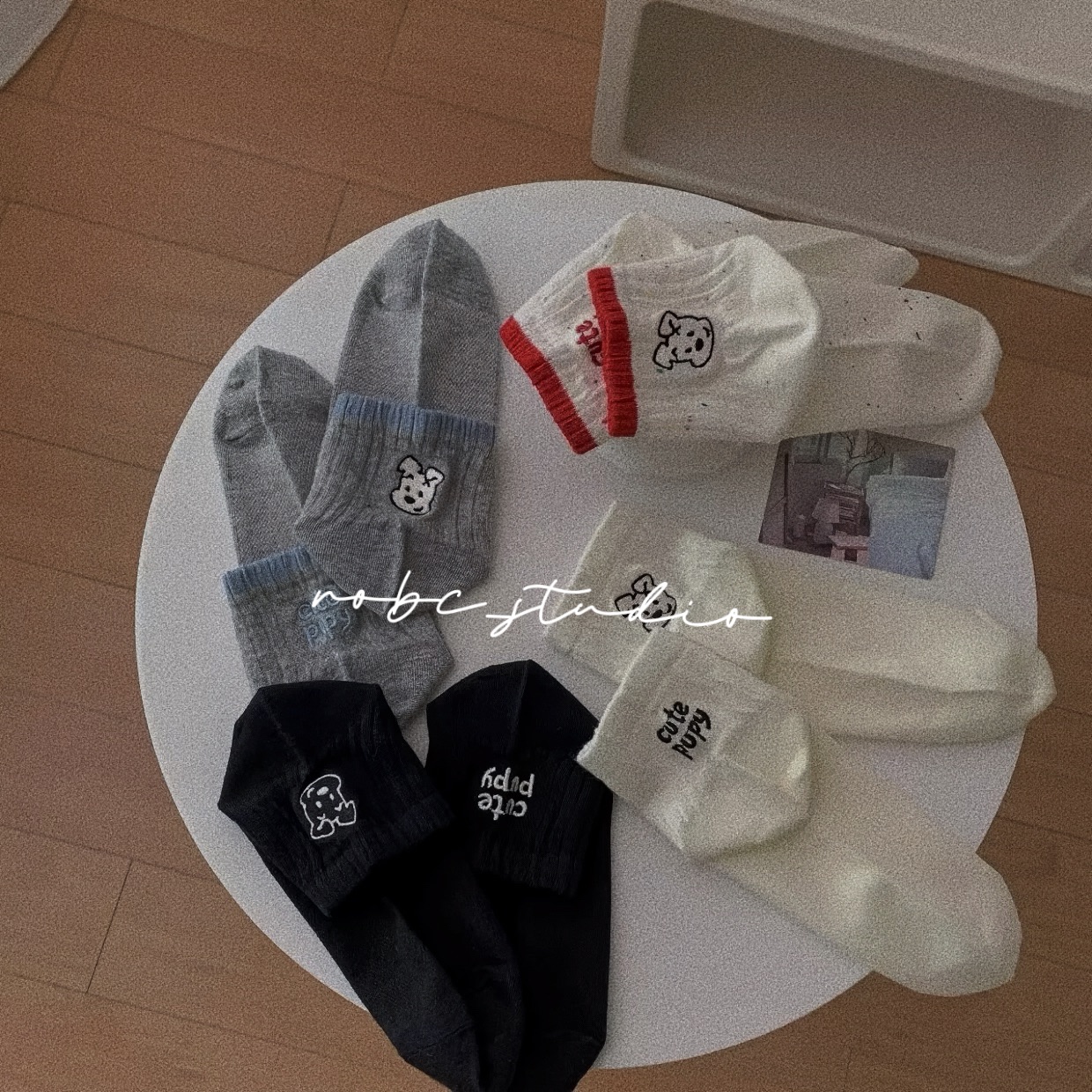 刺繡小奶狗🧦