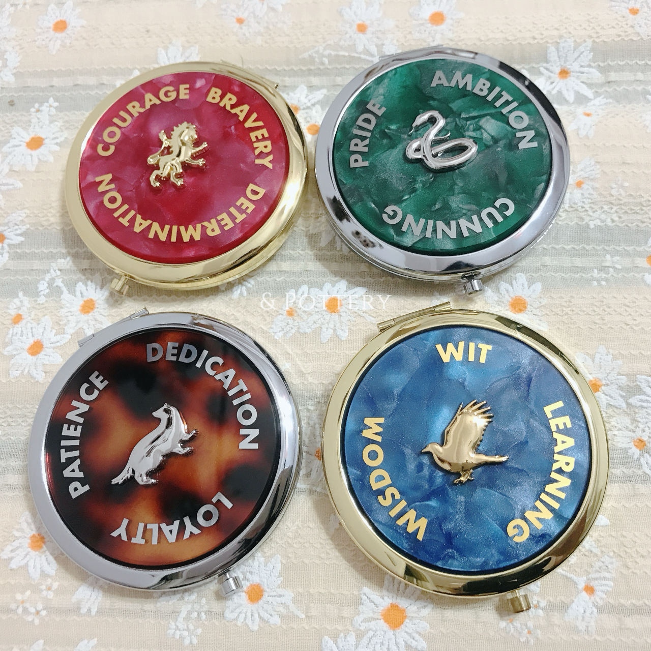 🇯🇵日本 Mahou Dokoro 學院玳瑁隨身化妝鏡 摺疊鏡 Harry Potter 哈利波特 霍格華茲