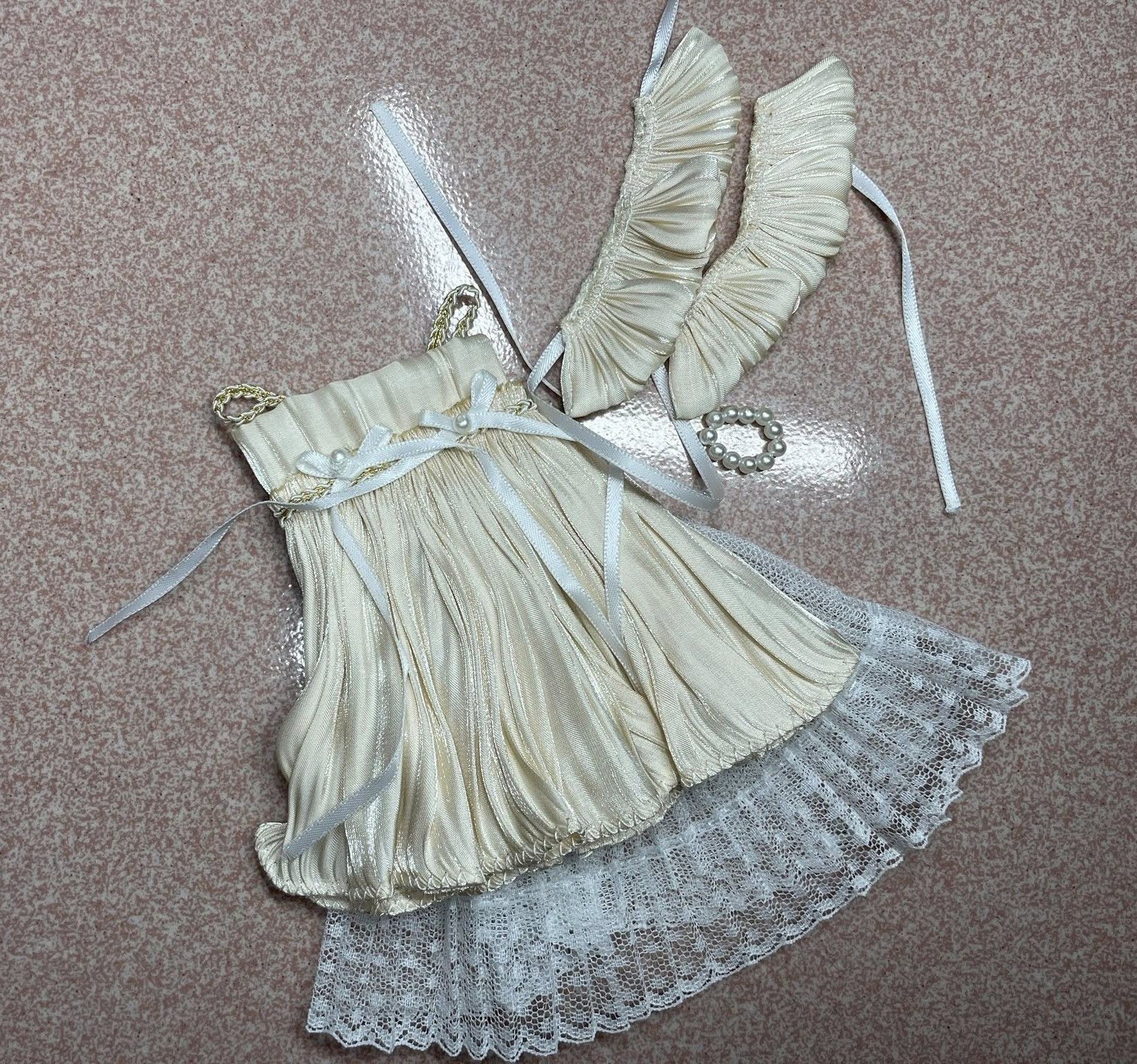 6分/緞金小禮服