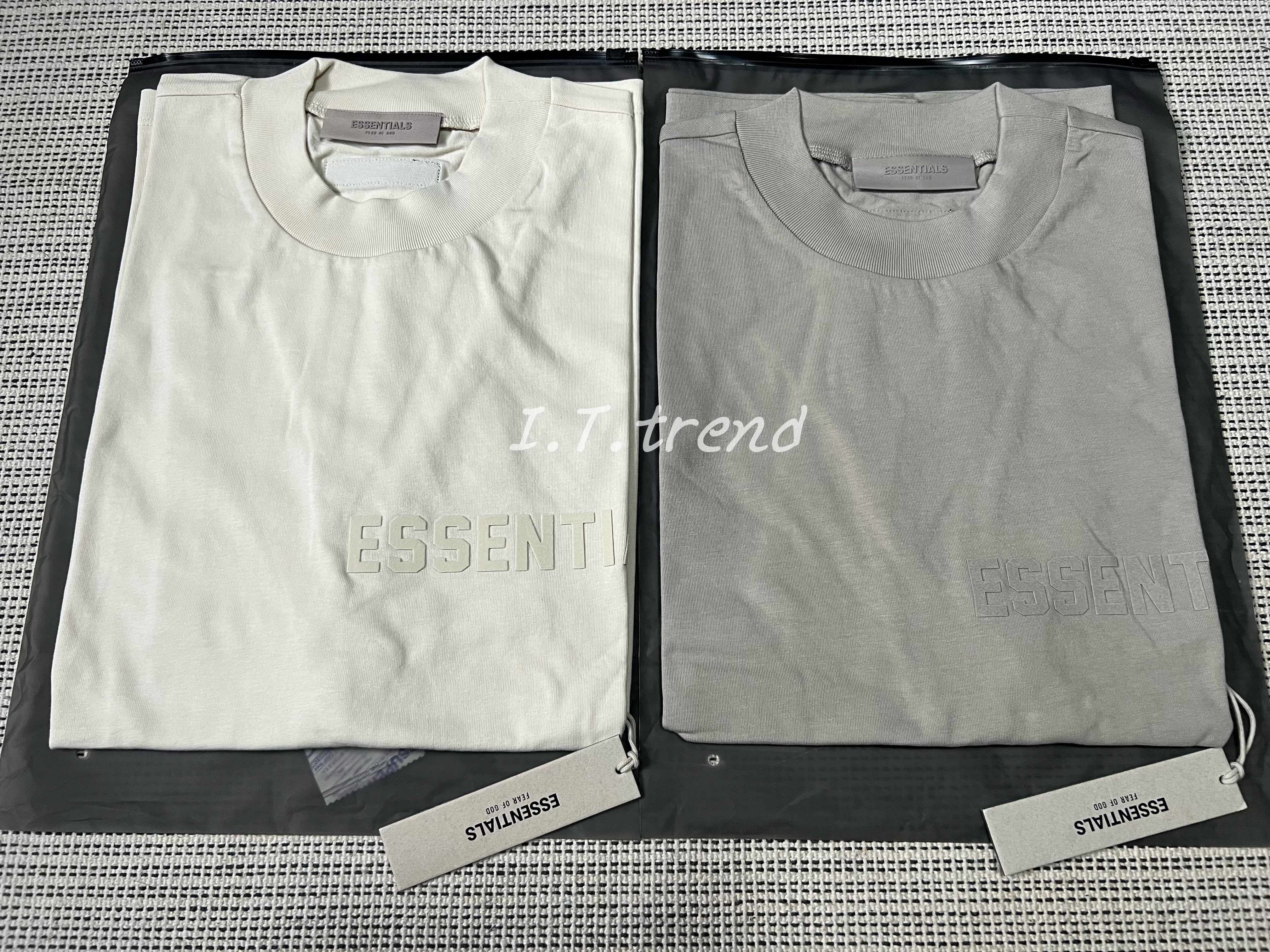 ［Essentials］Fall’22 正面植絨中logo短袖
