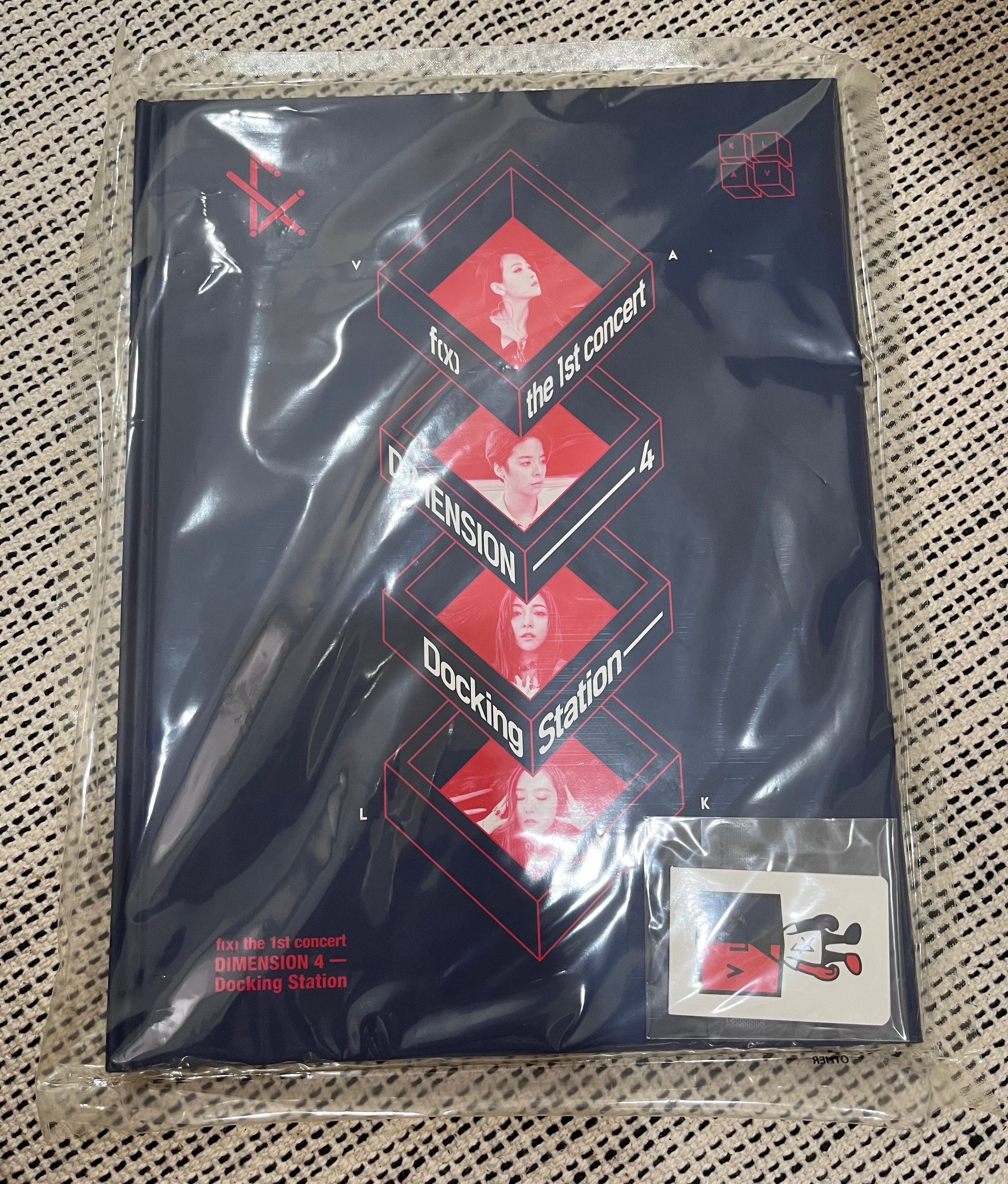 f（x） 演唱會周邊