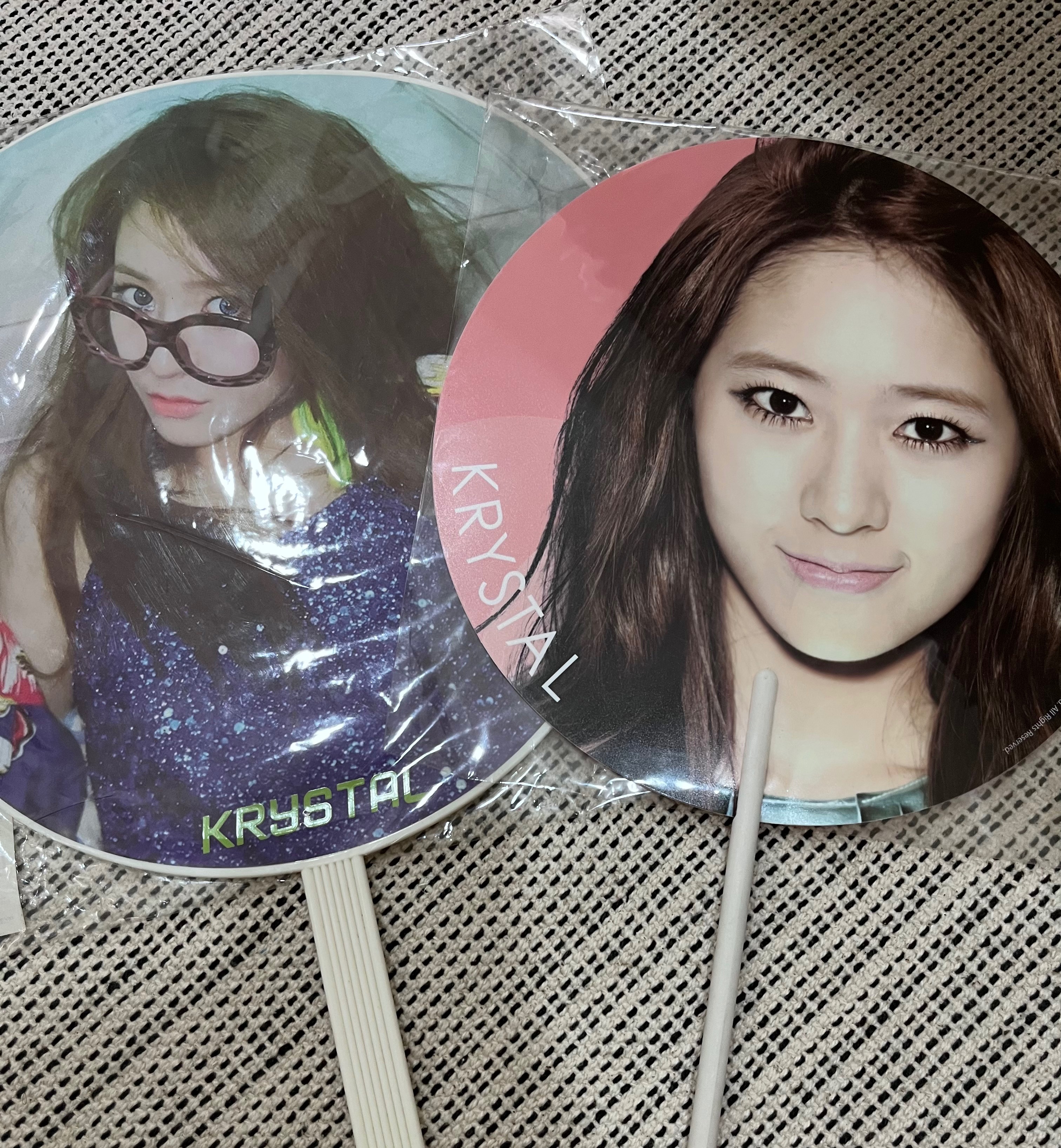 f（x） Krystal 官方周邊扇子